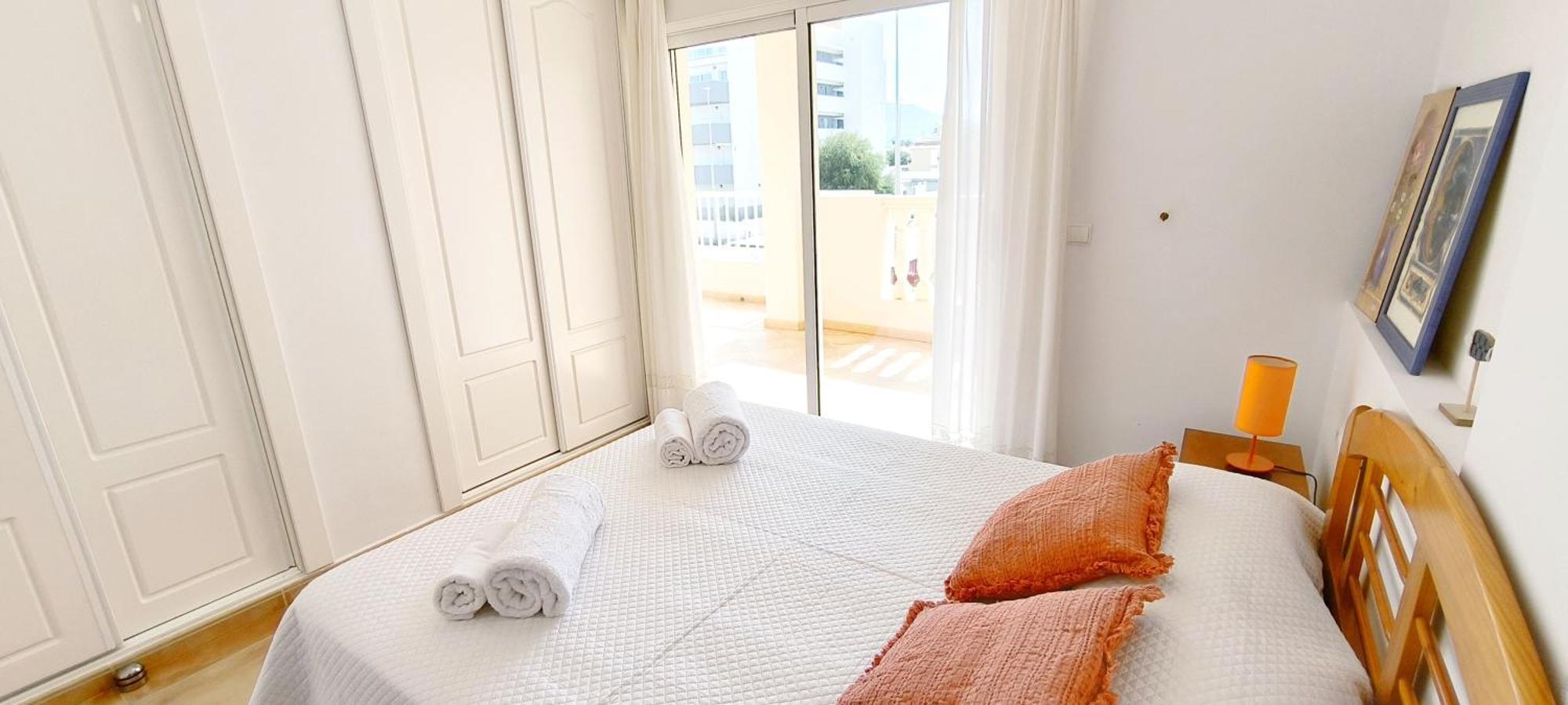 Playa Sol By Costa Apartment *