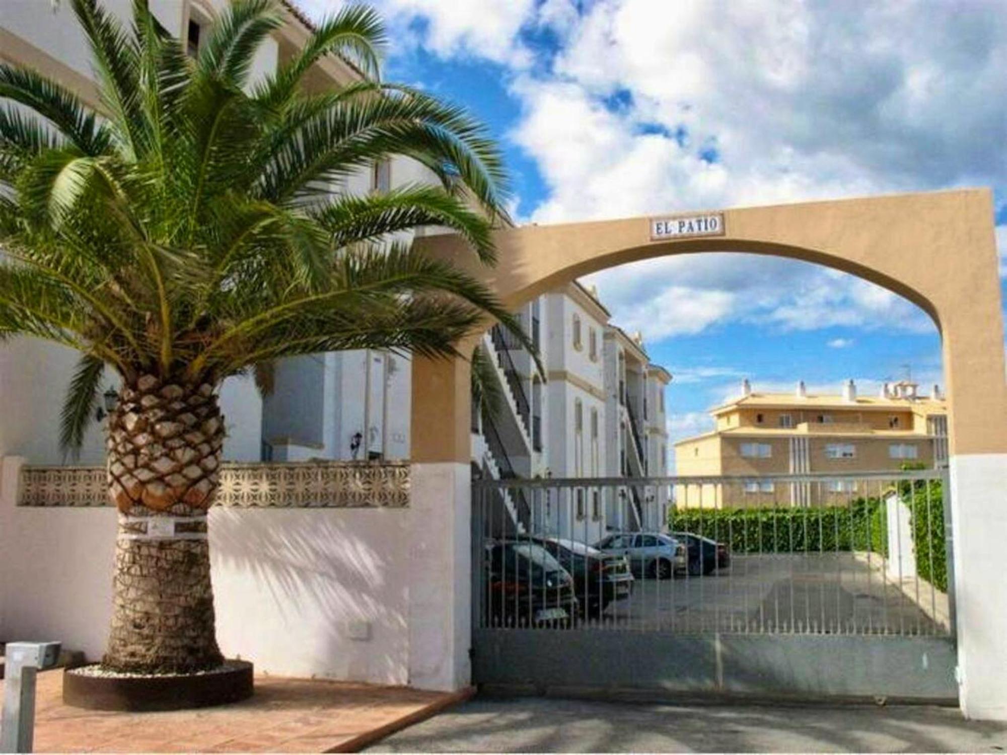 Charming In With Shared Pool 45m² Apartment Denia