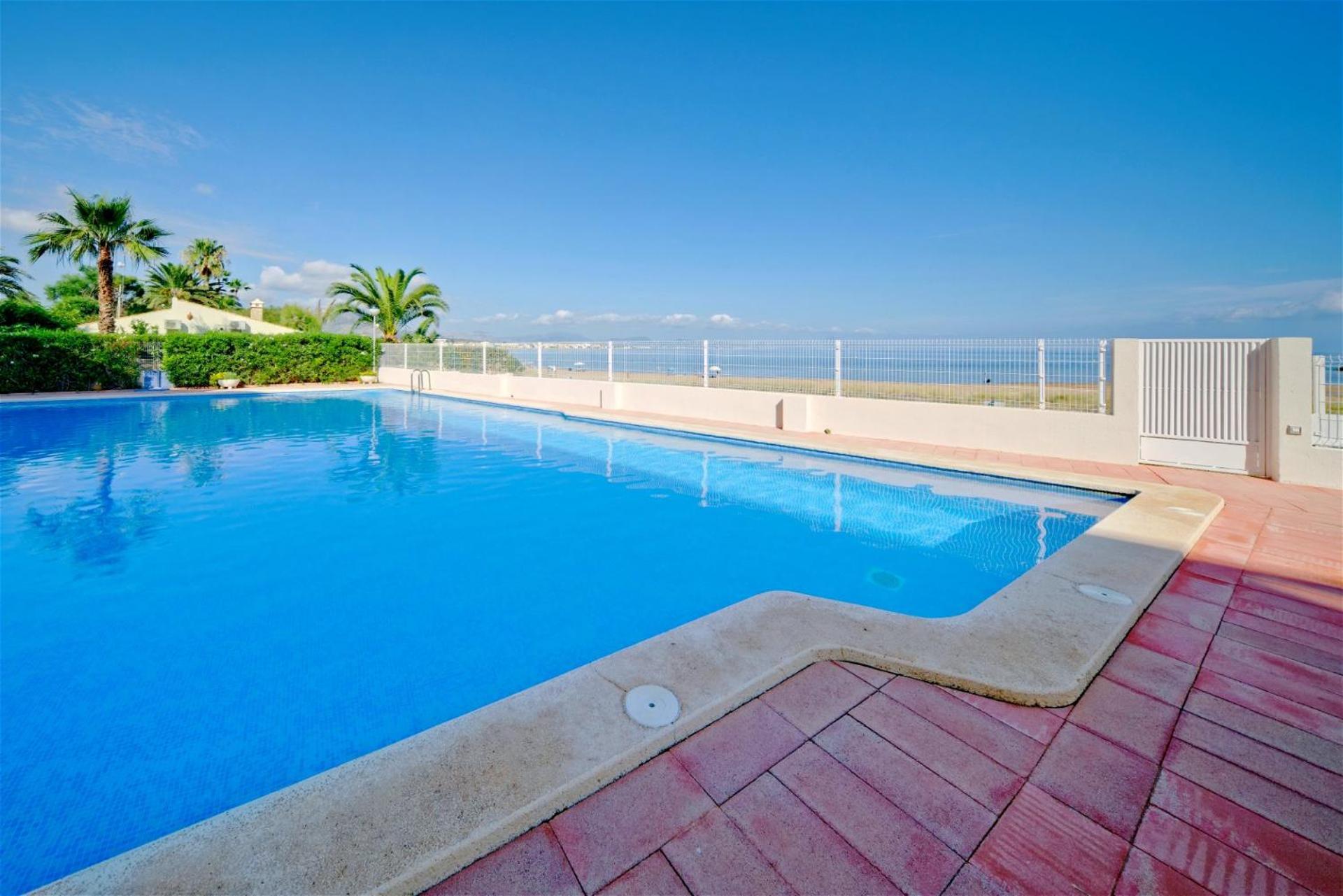 Apartamento Molinell 3a En Primera Linea Del Mar