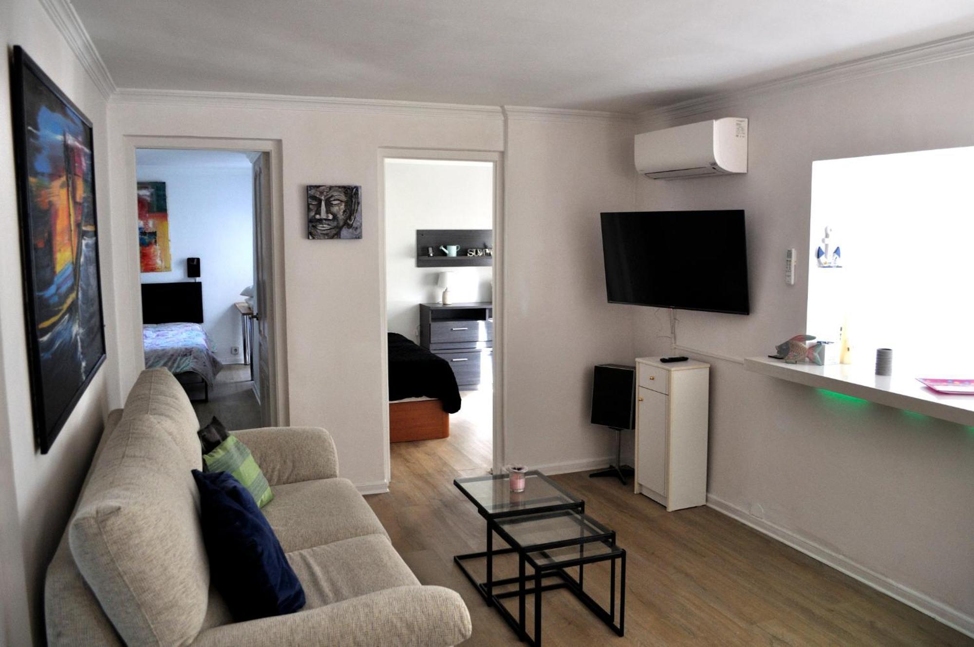 Galeretes, By Bookindenia Apartment *