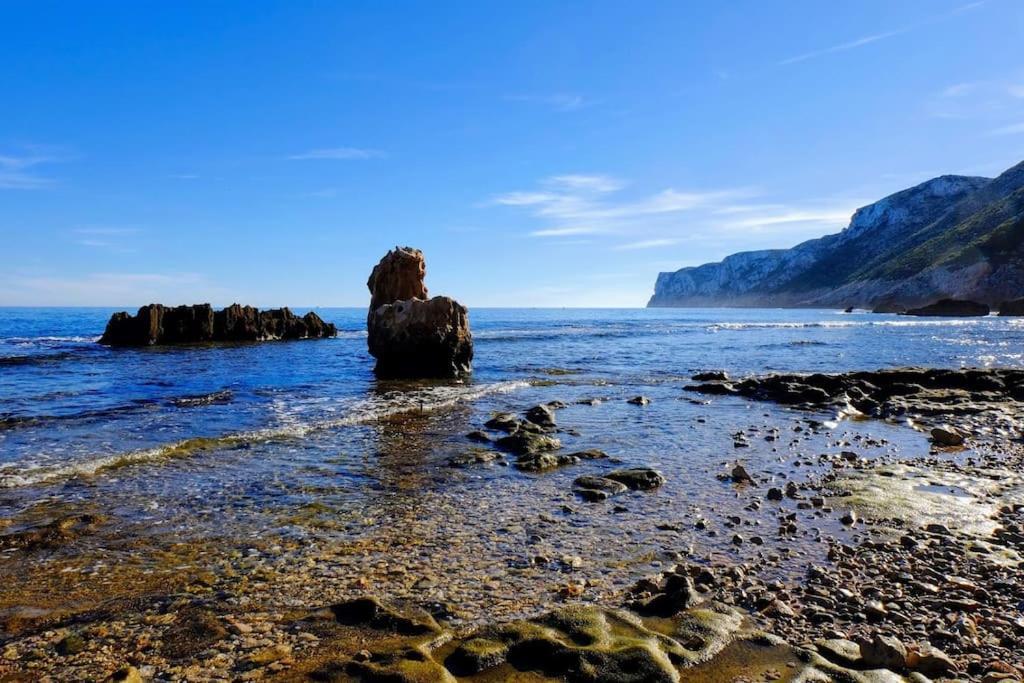 Adosado En Con Gran Jardin Сasa de vacaciones Dénia