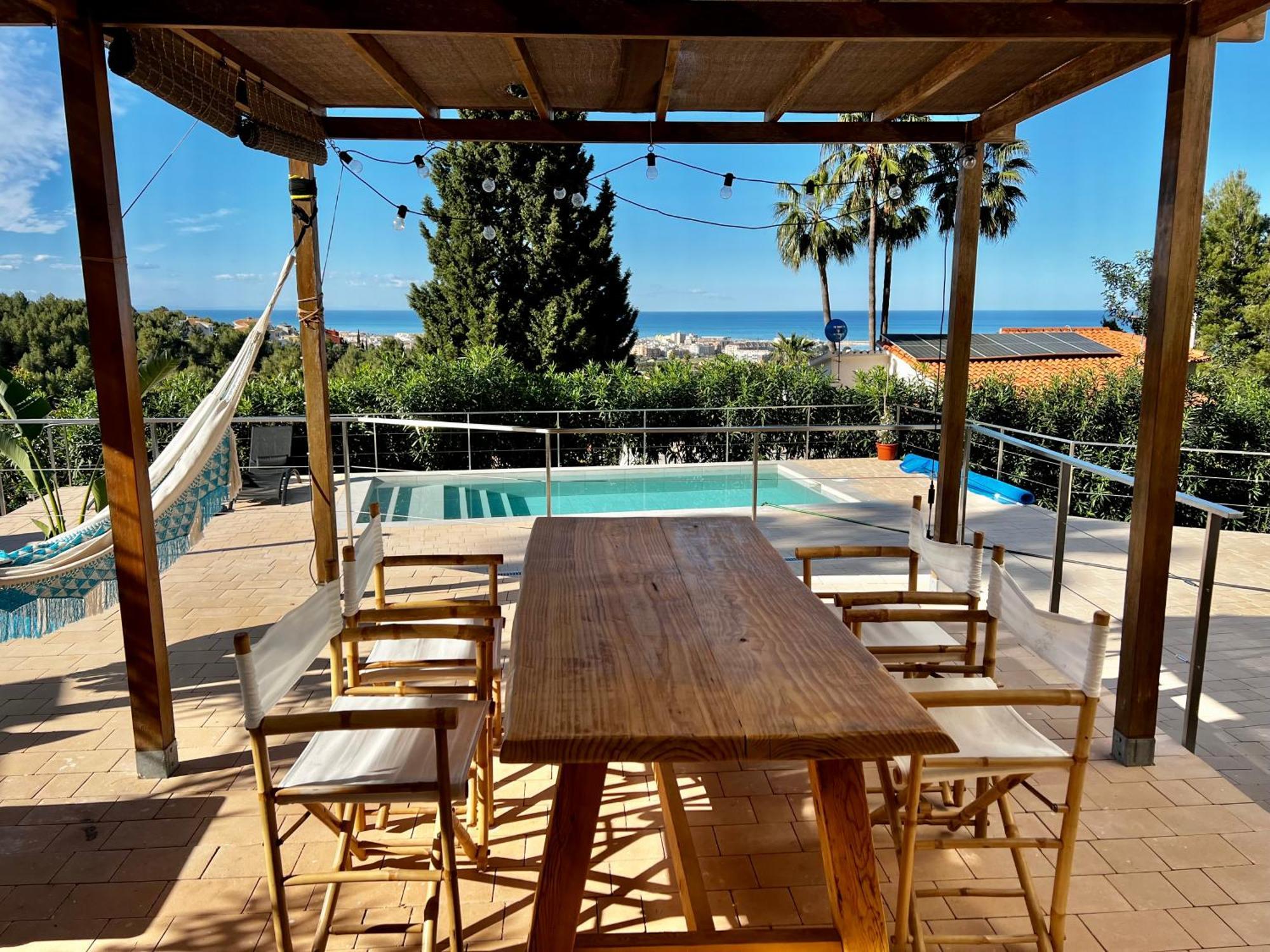 Сasa de vacaciones House With Swimming Pool And Amazing Sea And Mountain Views In Montgo,