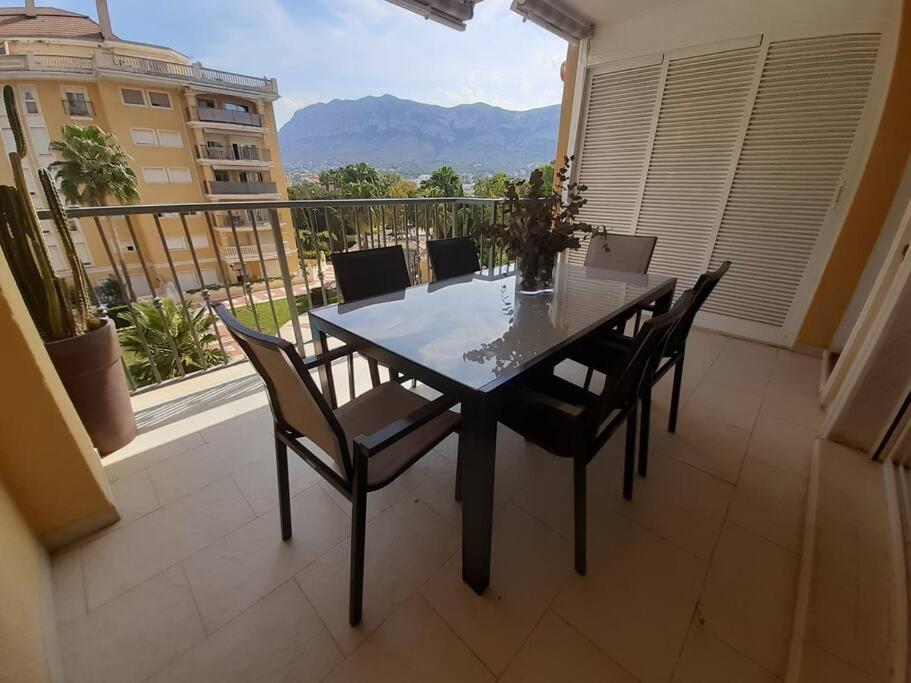 Con Piscina Y Vistas A La Montana Apartment Denia