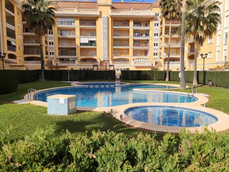 Con Piscina Y Vistas A La Montana Apartment