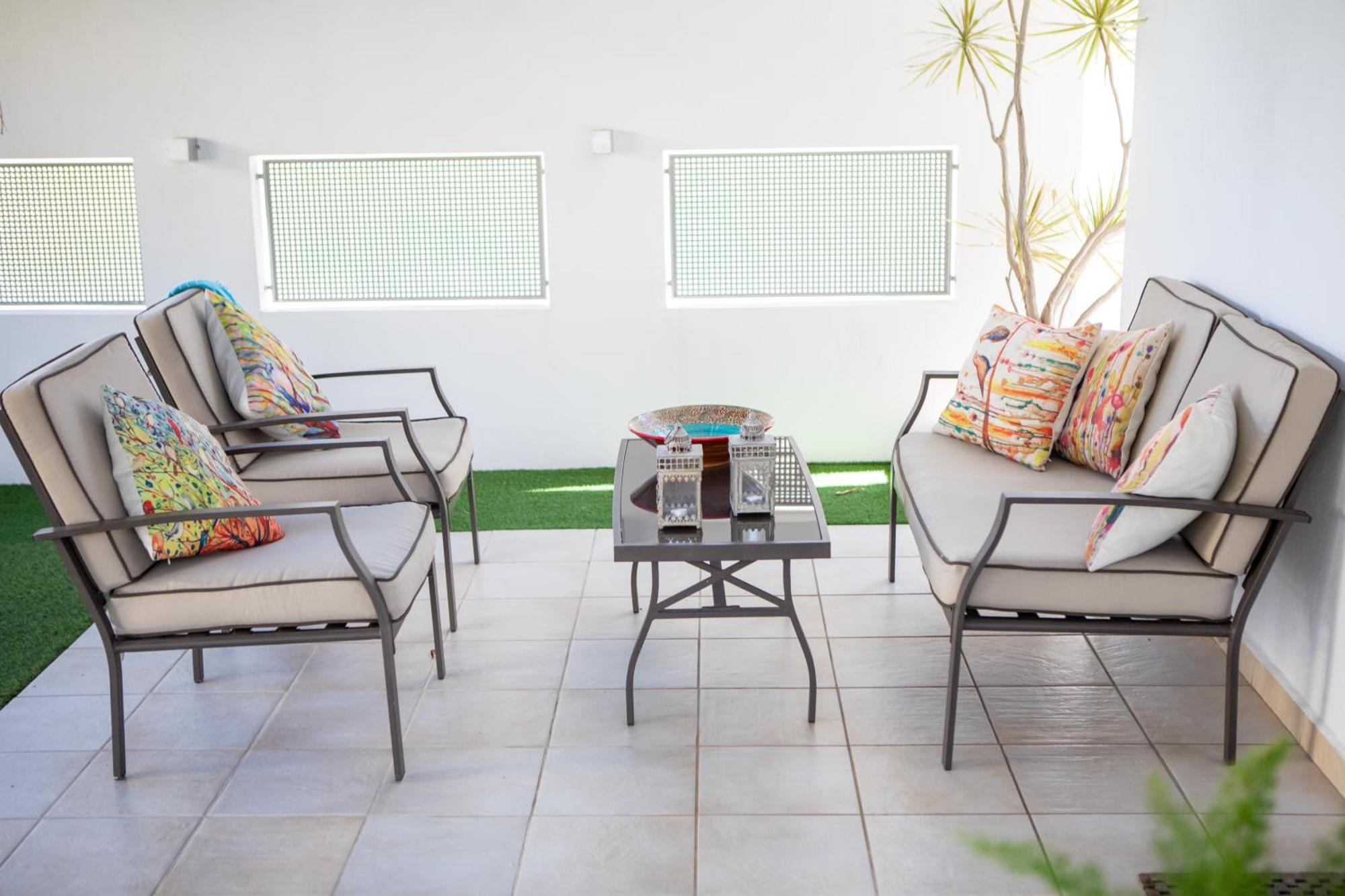 Apartment Net By Family Homes *