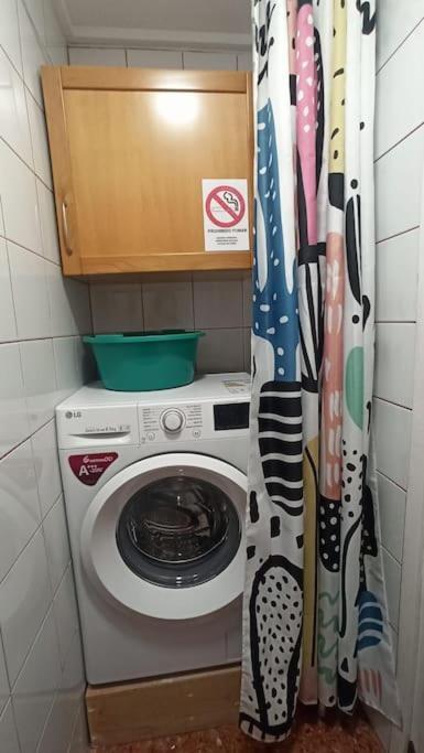 Apartamento Primera Linea De Playa. Dénia
