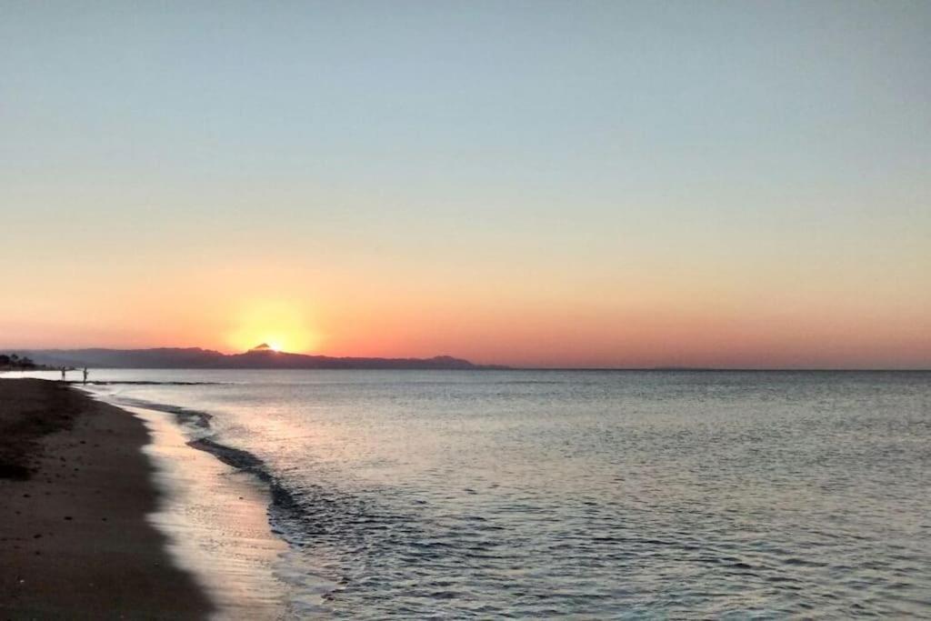 Apartamento Primera Linea De Playa.