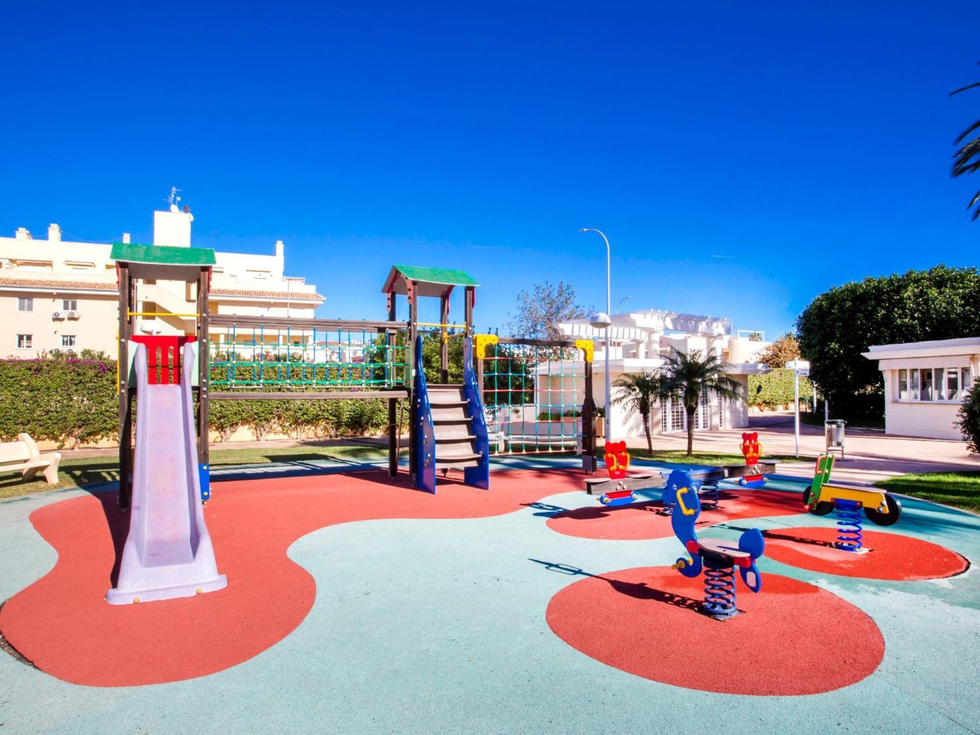 Aquamarina By Interhome Denia