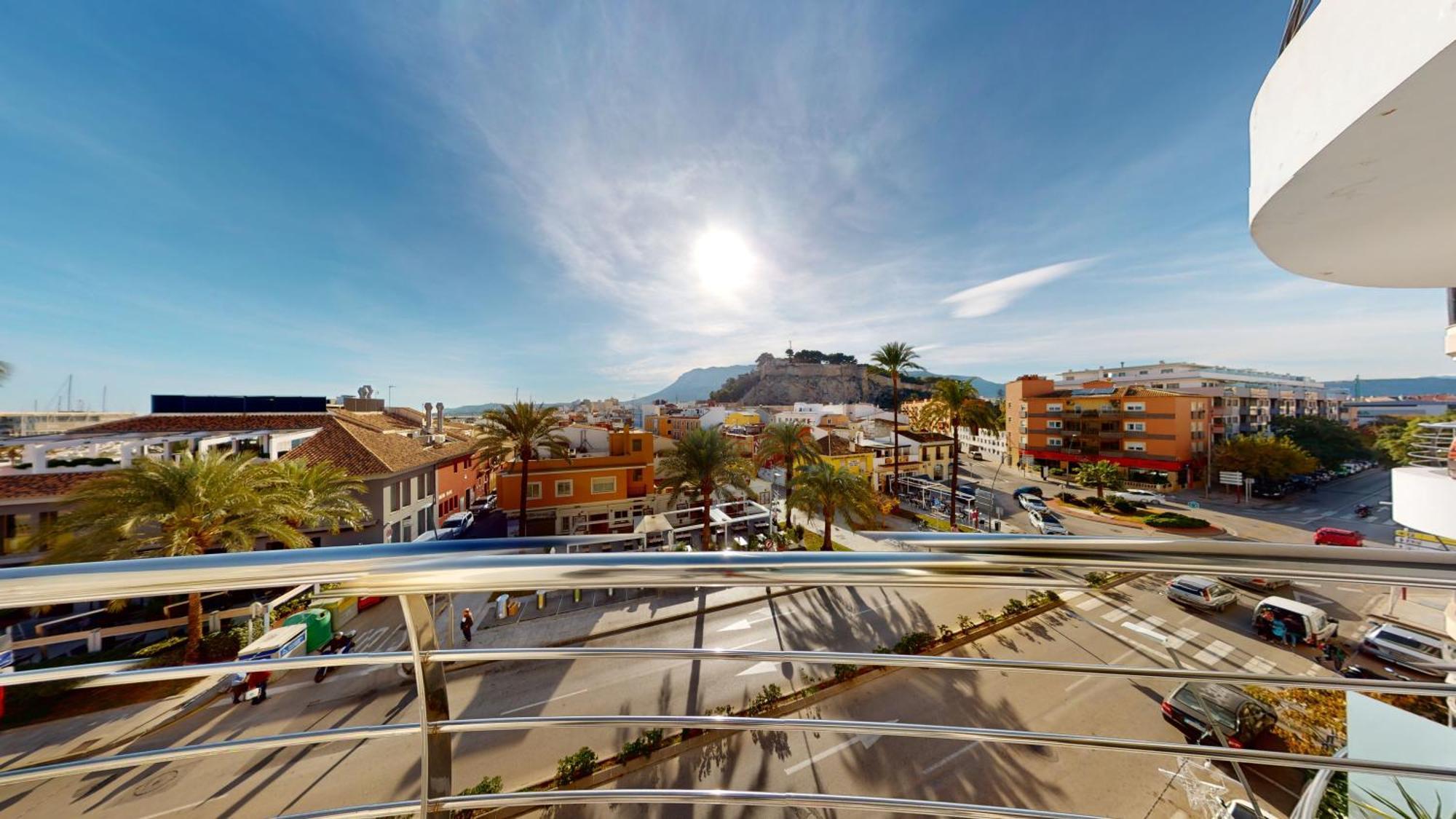 Castle And Port Views With Ac Apartment Denia