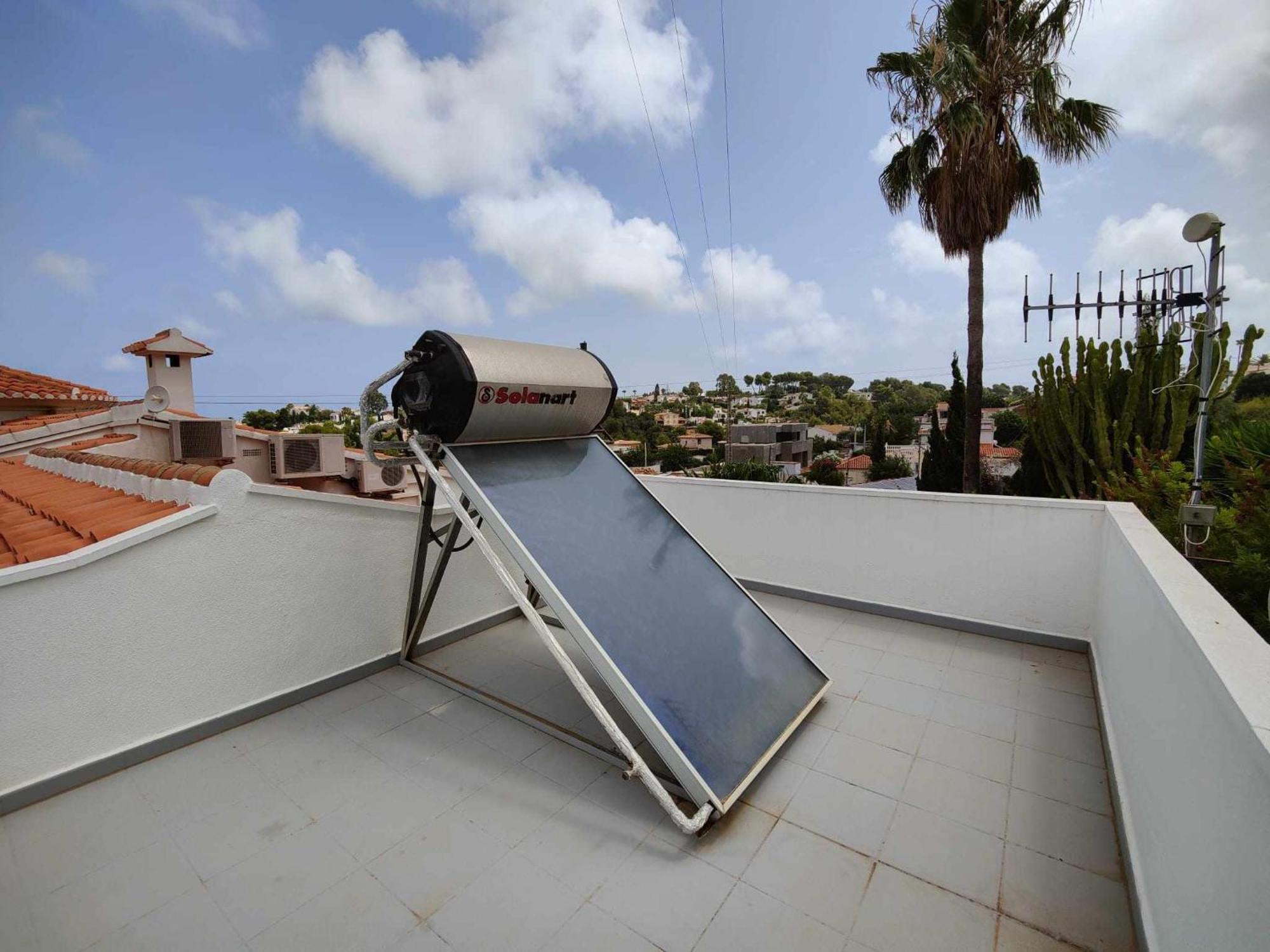 Con Piscina Para 8 Personas Holiday home Denia