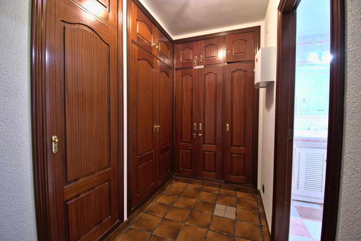 Holiday home Con Piscina Para 8 Personas *