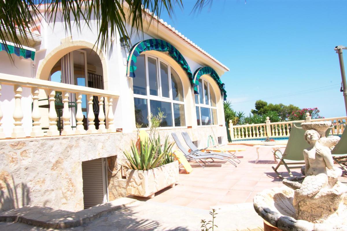 Con Piscina Para 8 Personas Holiday home *