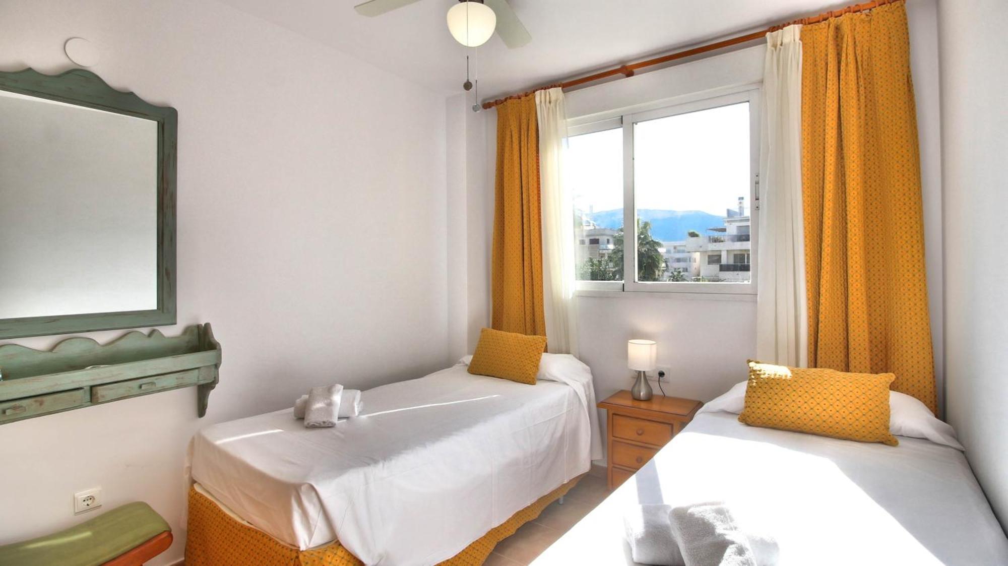 Apartment Residencial Playa Sol Iii