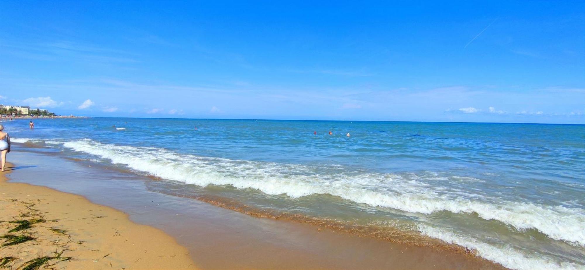 Sueno De Ii By Costa Denia