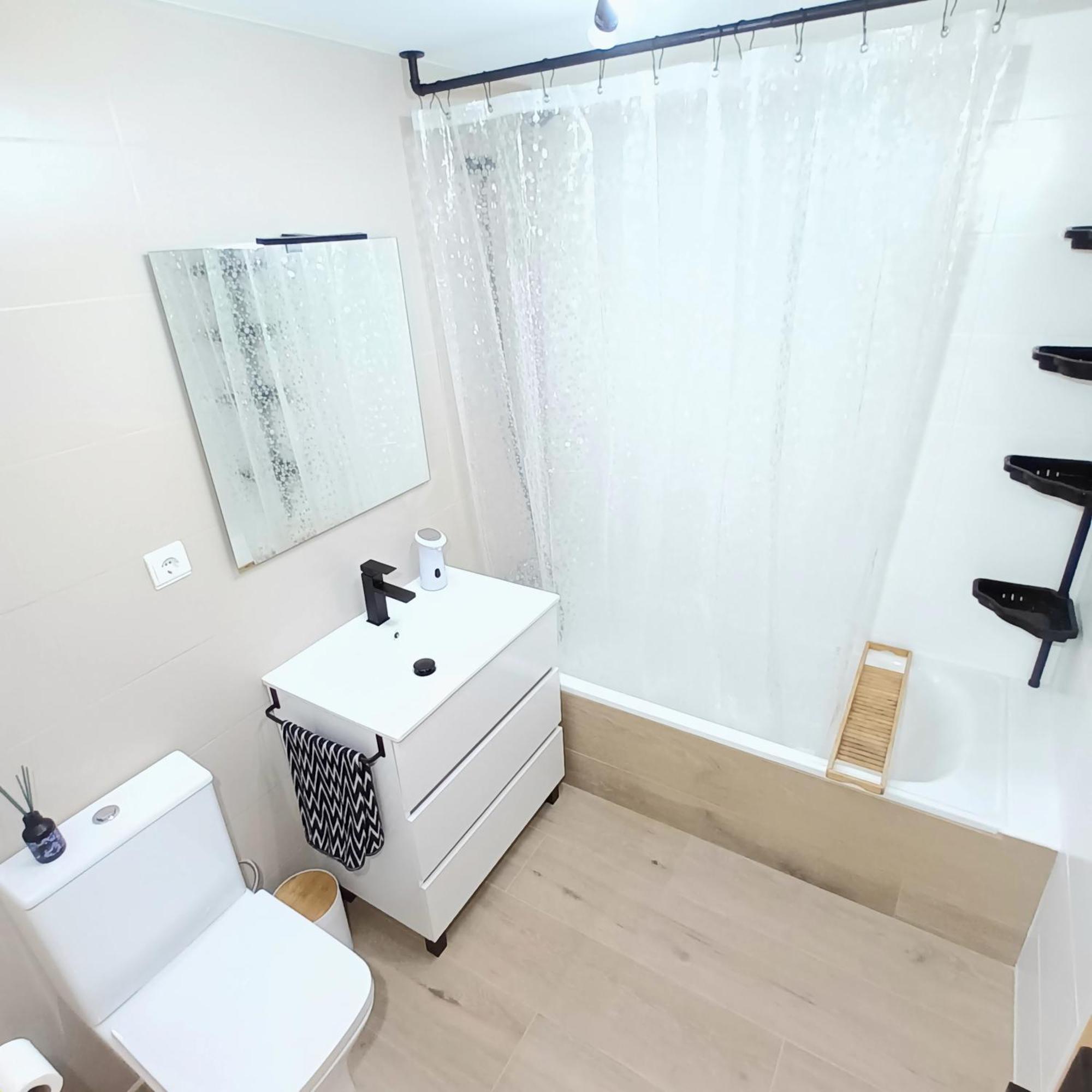 Prendisole Con Piscina Y Terraza Denia