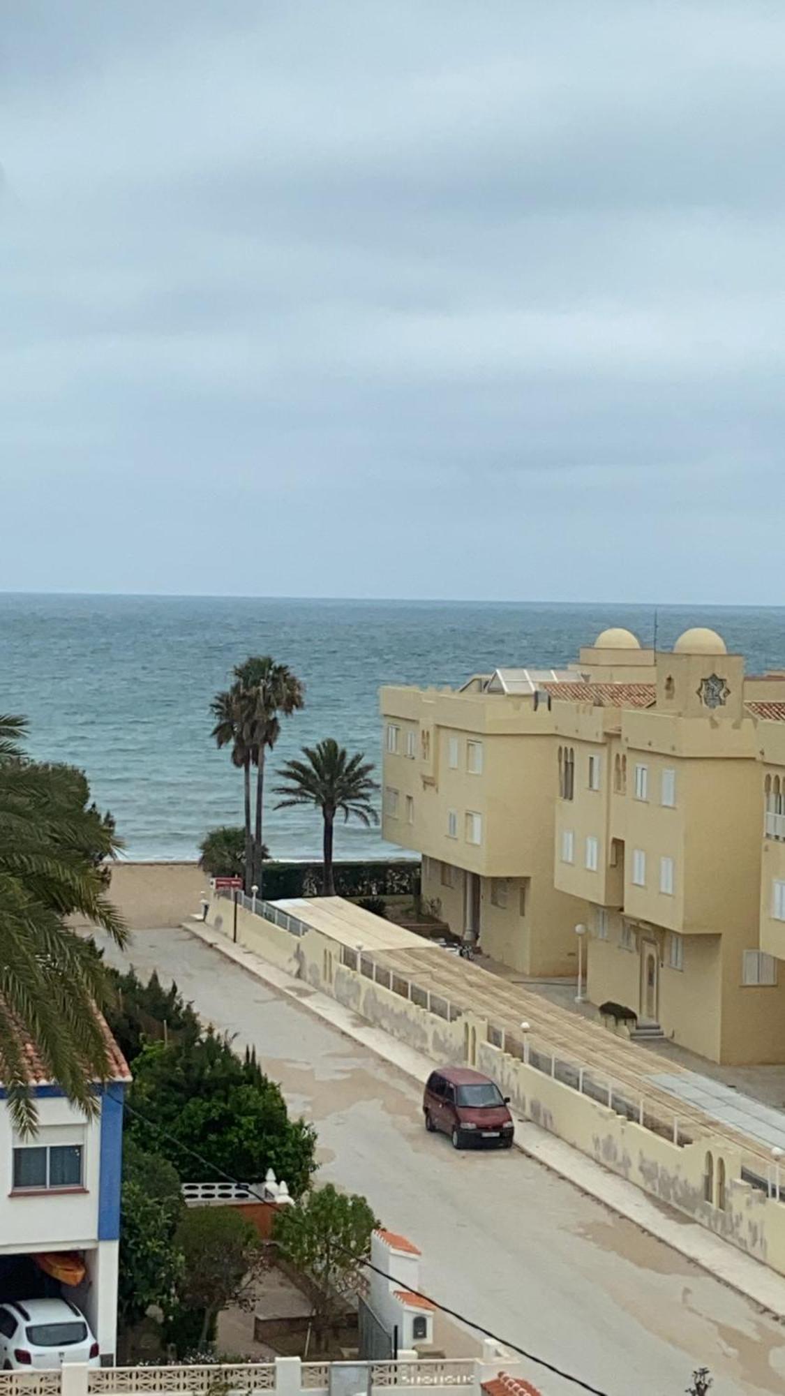 Vistas Al Mar Playa De Bovetes Apartamento *