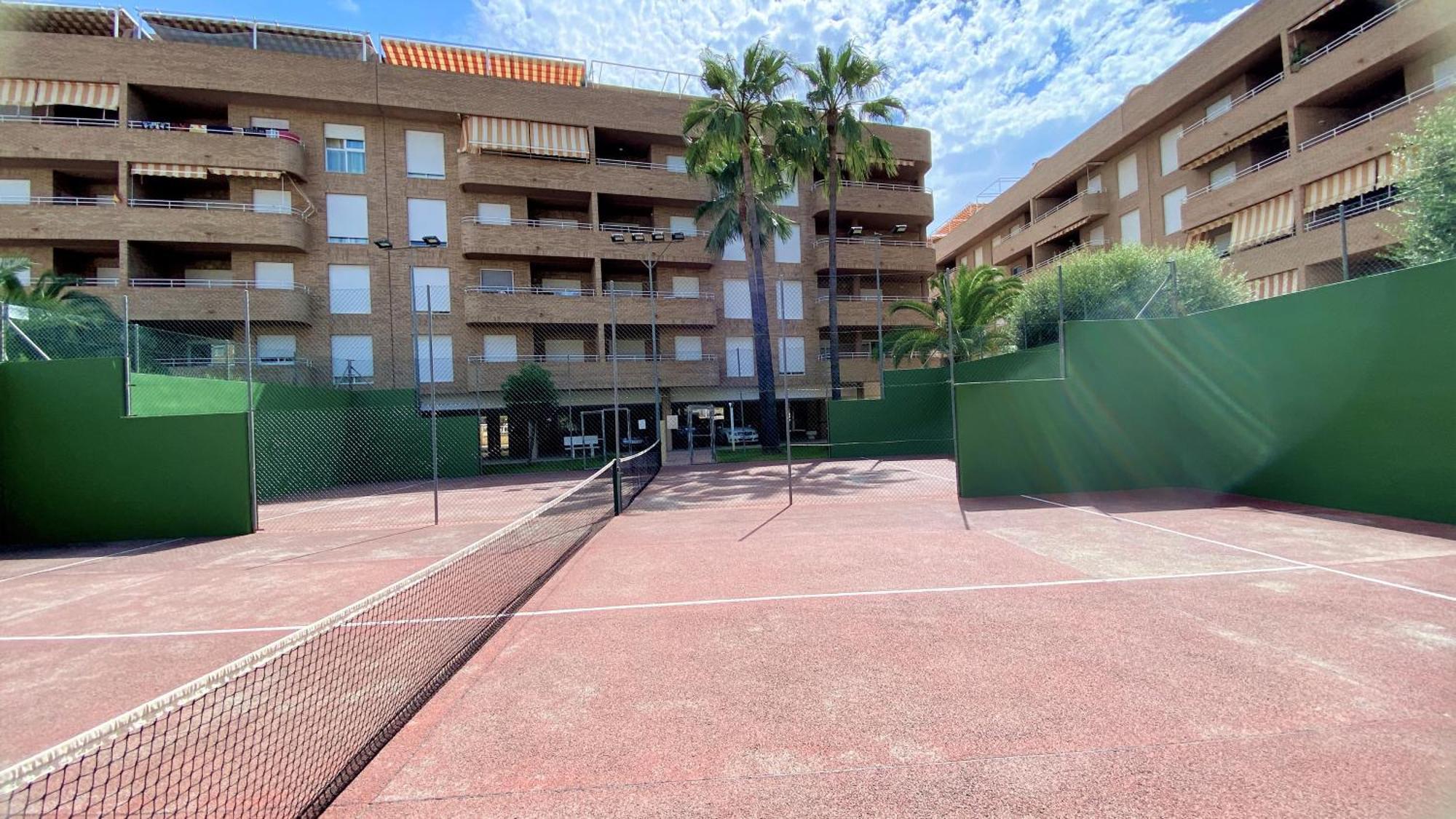 Puerto Vybdenia * Dénia