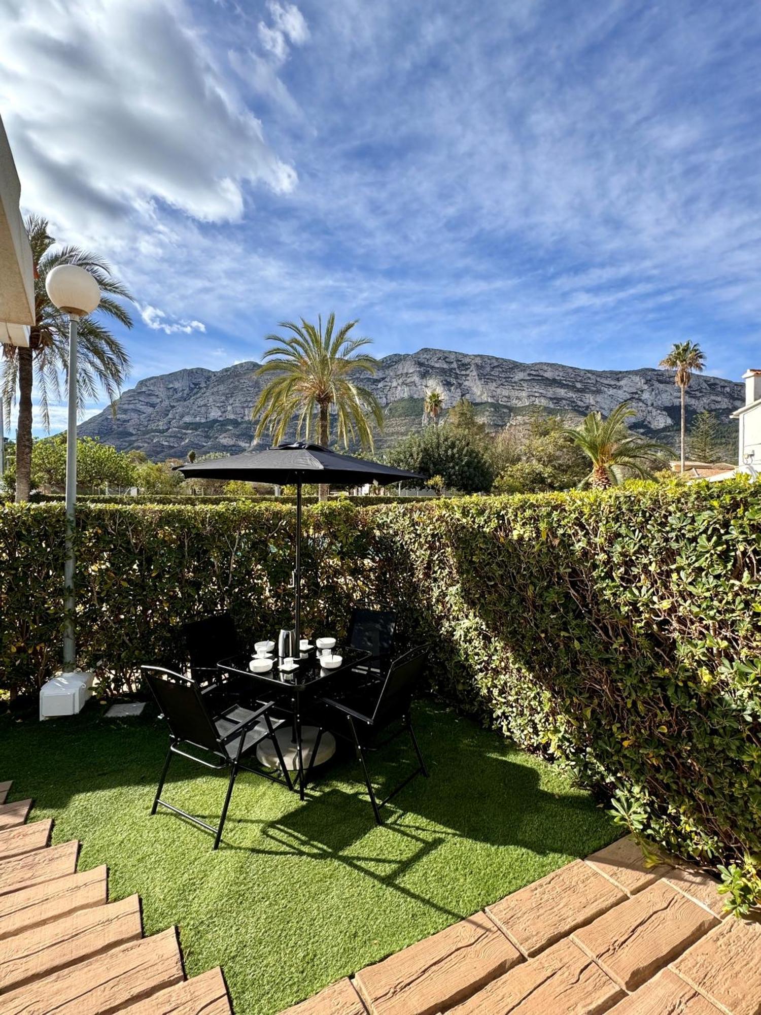 Sunny & Cool Bungalow * Denia