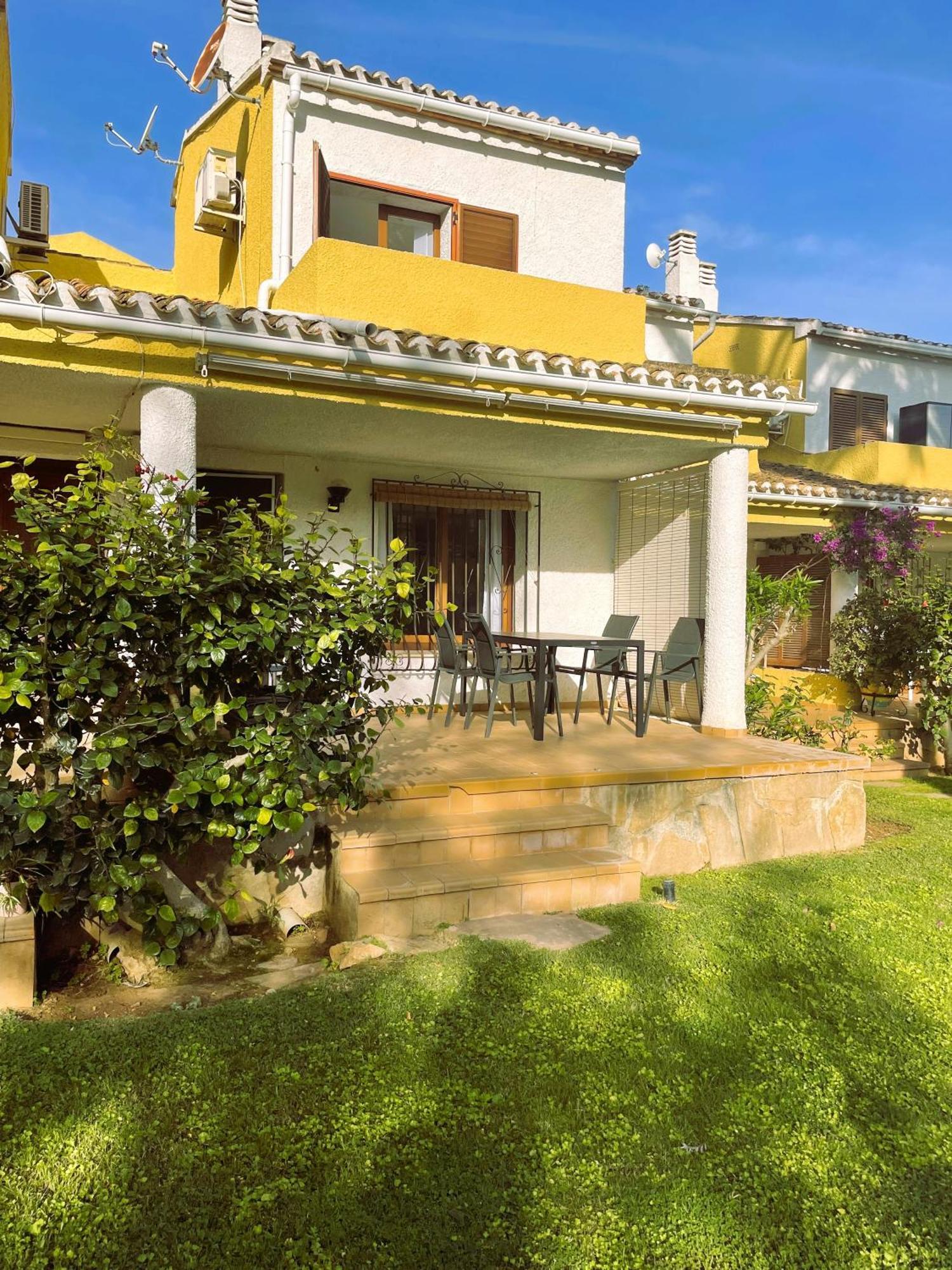 El Casa Kama Denia
