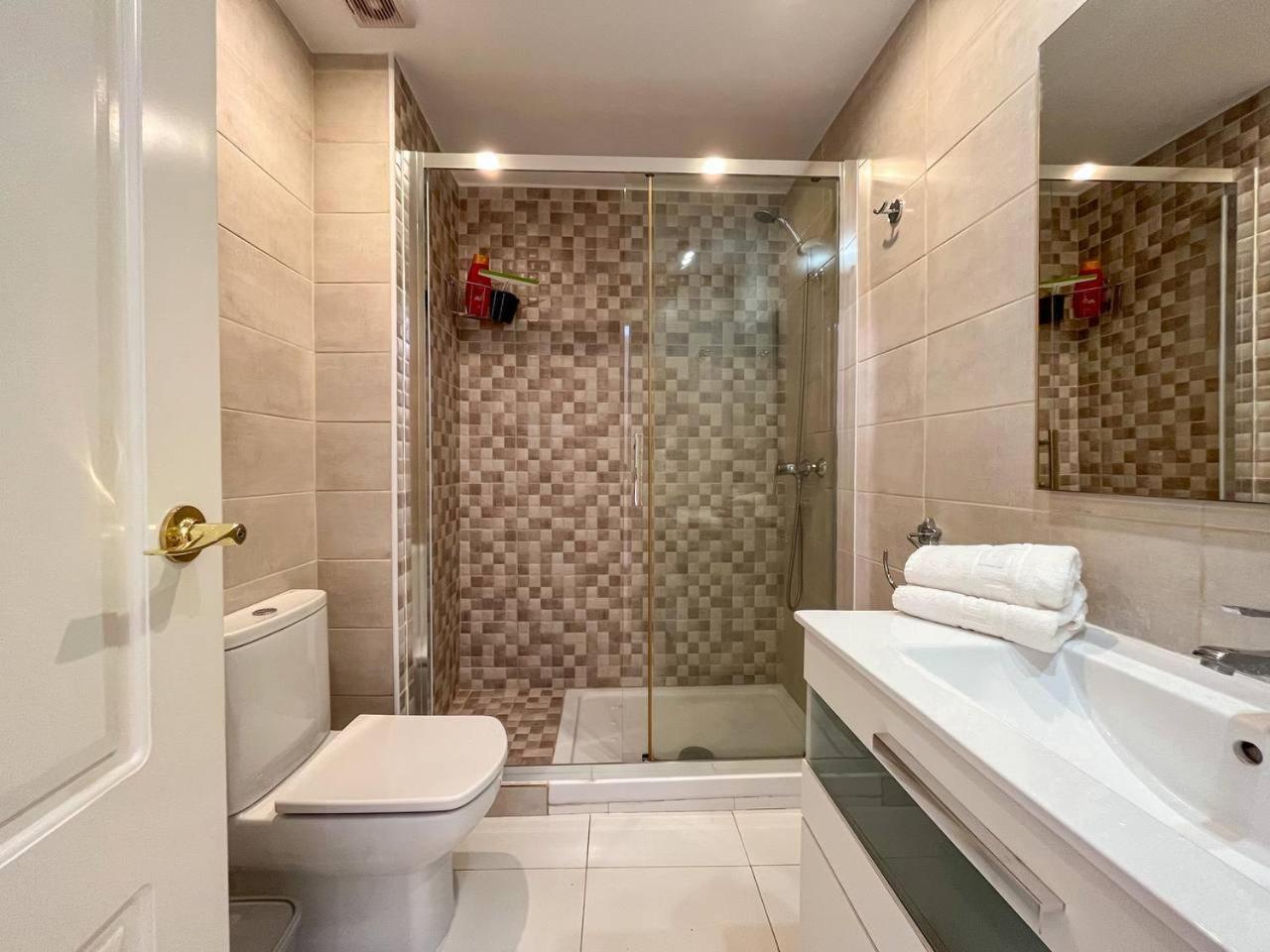 Rosaleda Monterey Apartamento *