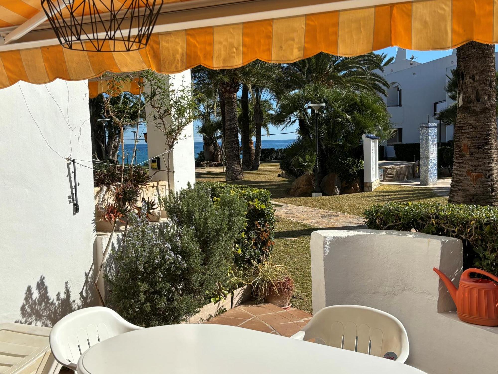 Apartment Arenes Primera Linea De Playa *