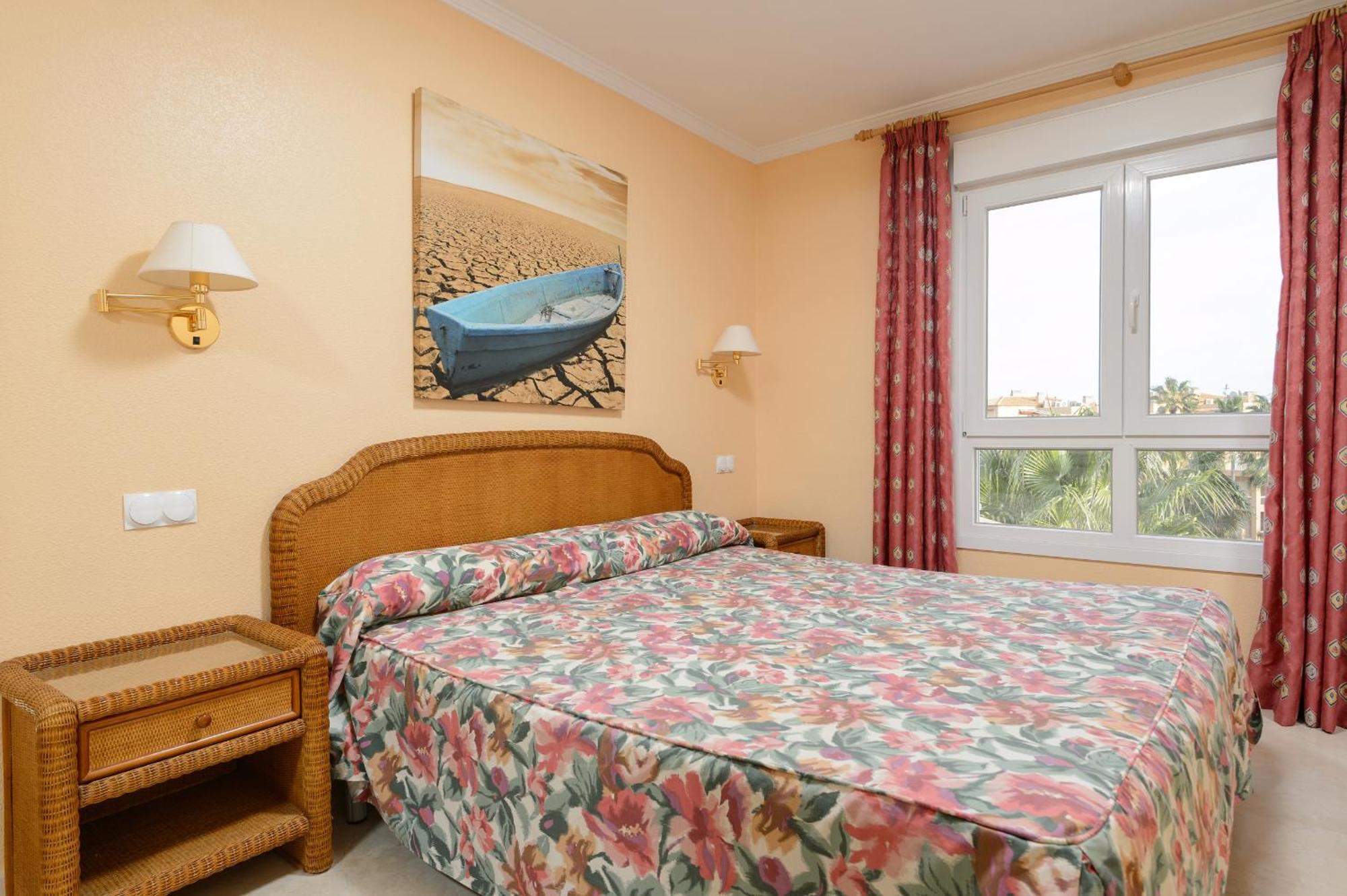 Beachfront Apartment Denia