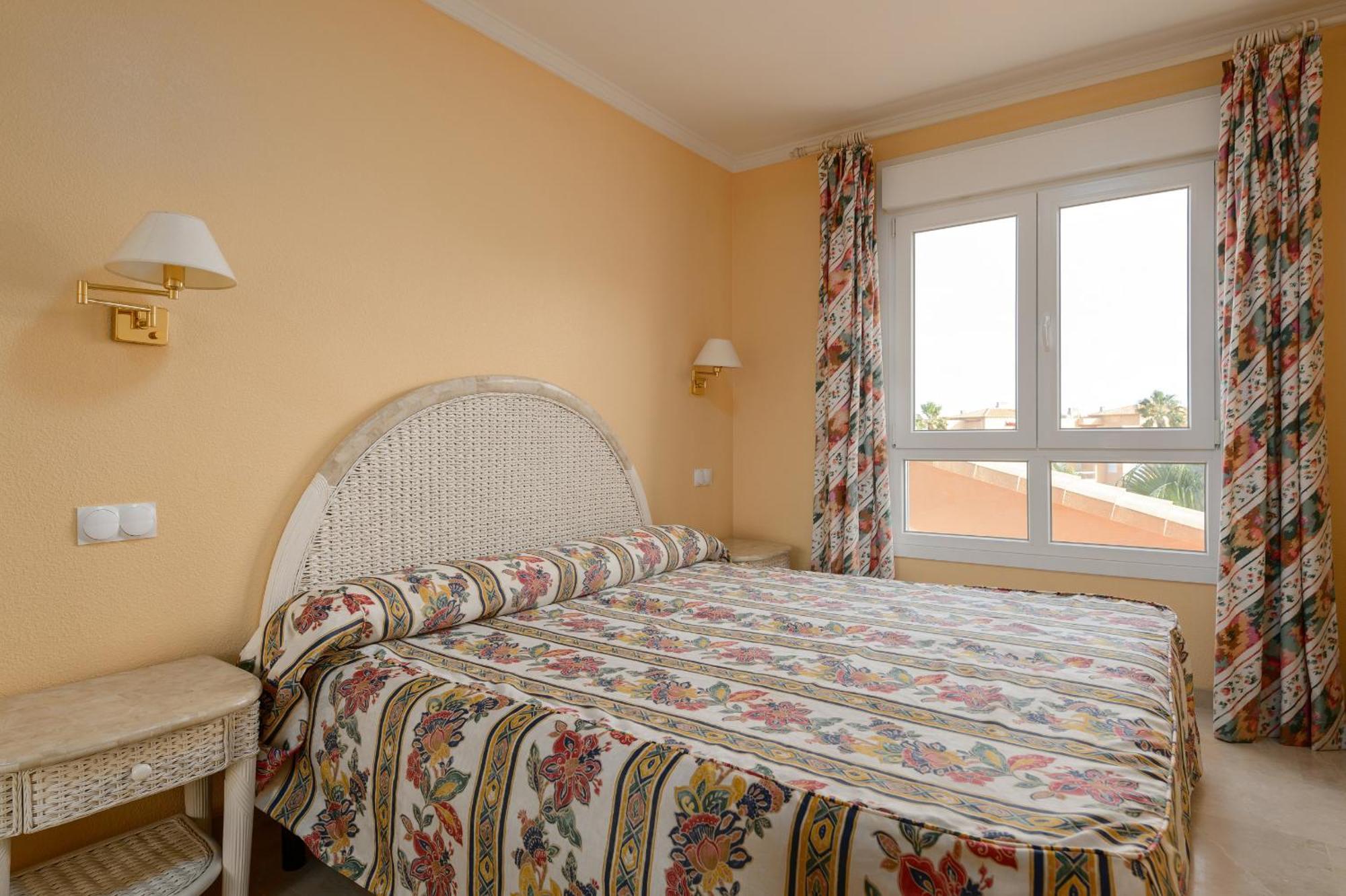 Beachfront * Denia