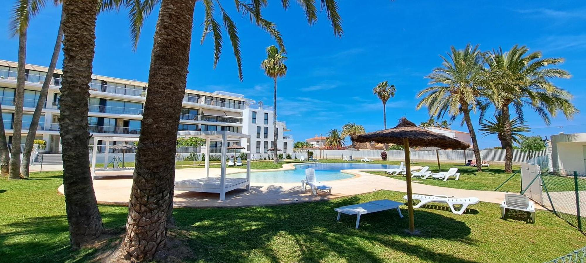 Junto Al Mar En Residencial Apartment