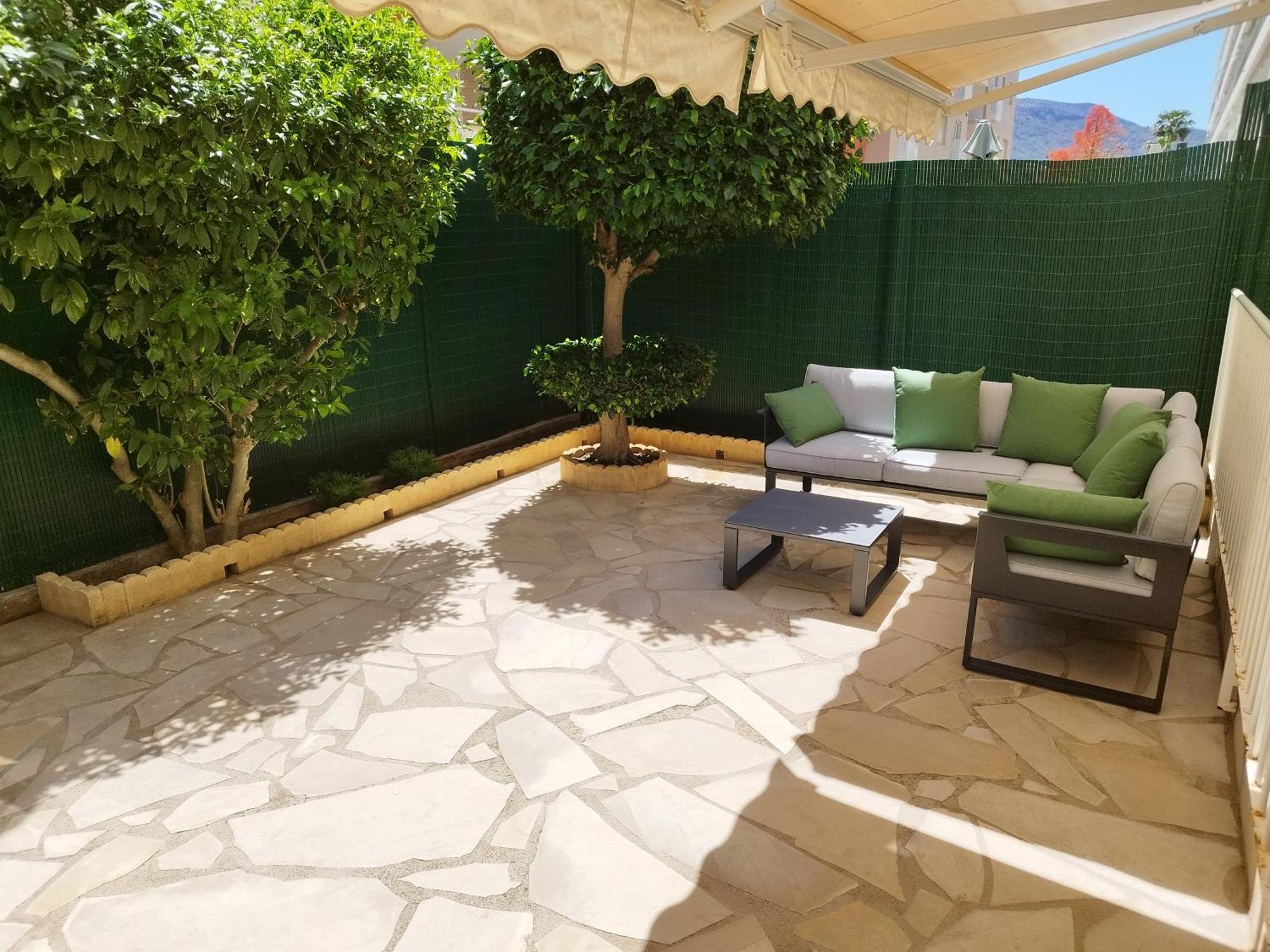 Familiar Con Piscina Y Padel Dénia