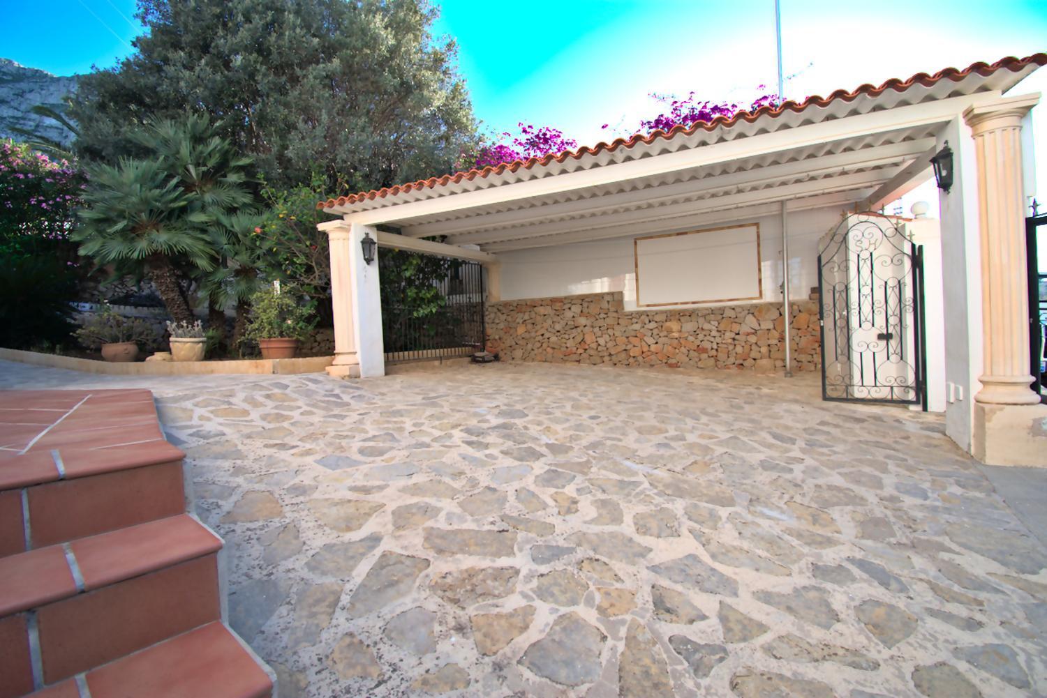 Con Piscina Para 8 Personas Denia