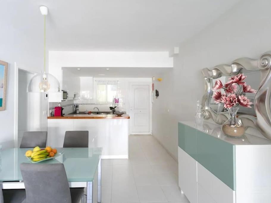 Apartamento Primera Linea Marinas
