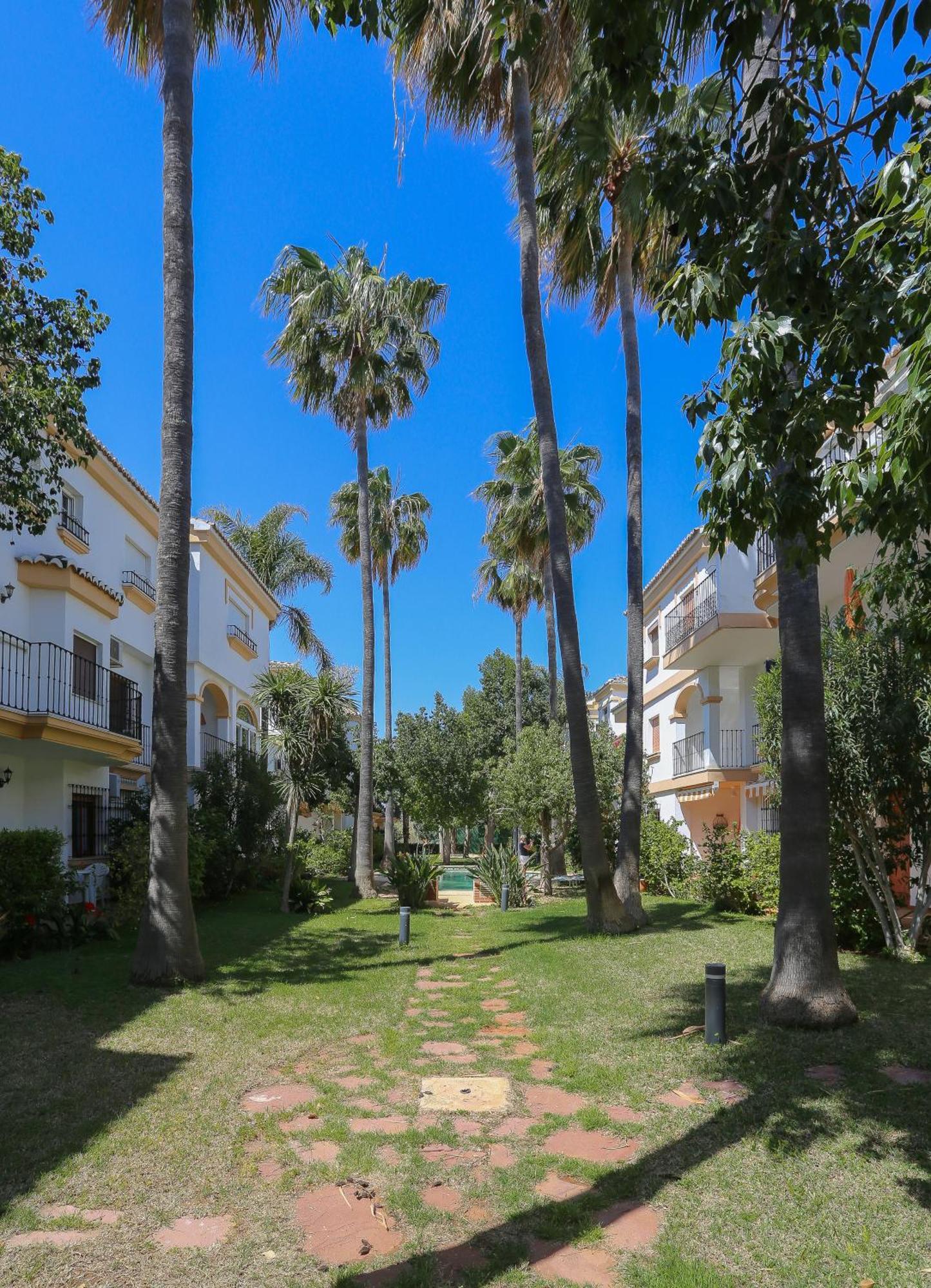 Retiro Sol - El Patio Block 3 1 *