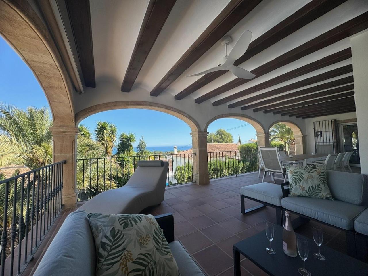 Pura Vida Villa Denia