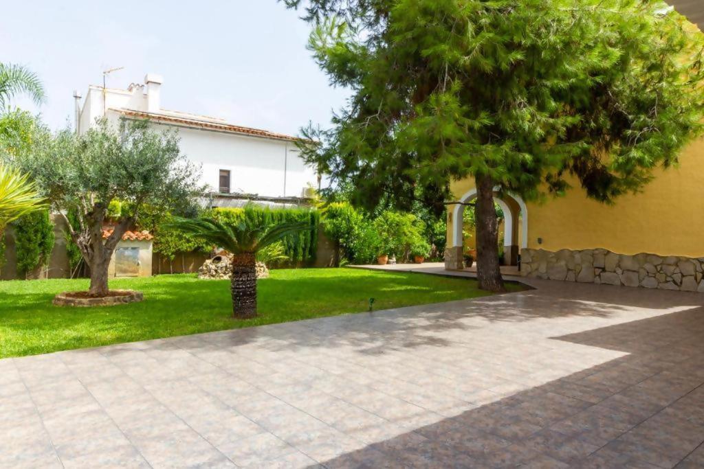 Holiday home Casa Con Jardin A Pocos Pasos Del Mar Denia