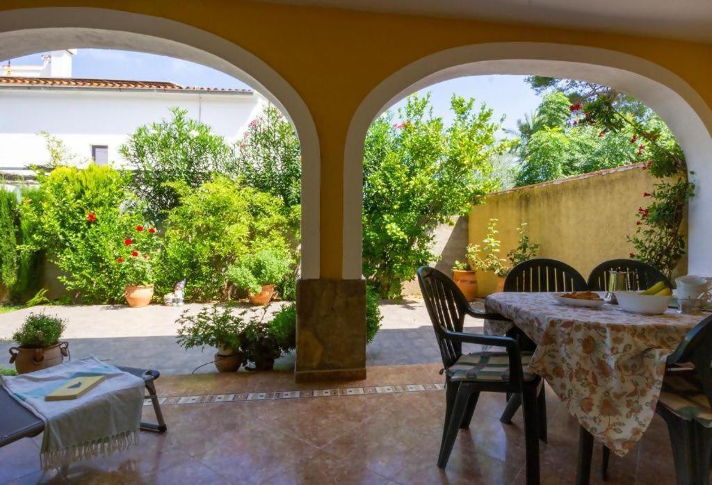 Casa Con Jardin A Pocos Pasos Del Mar Holiday home Denia