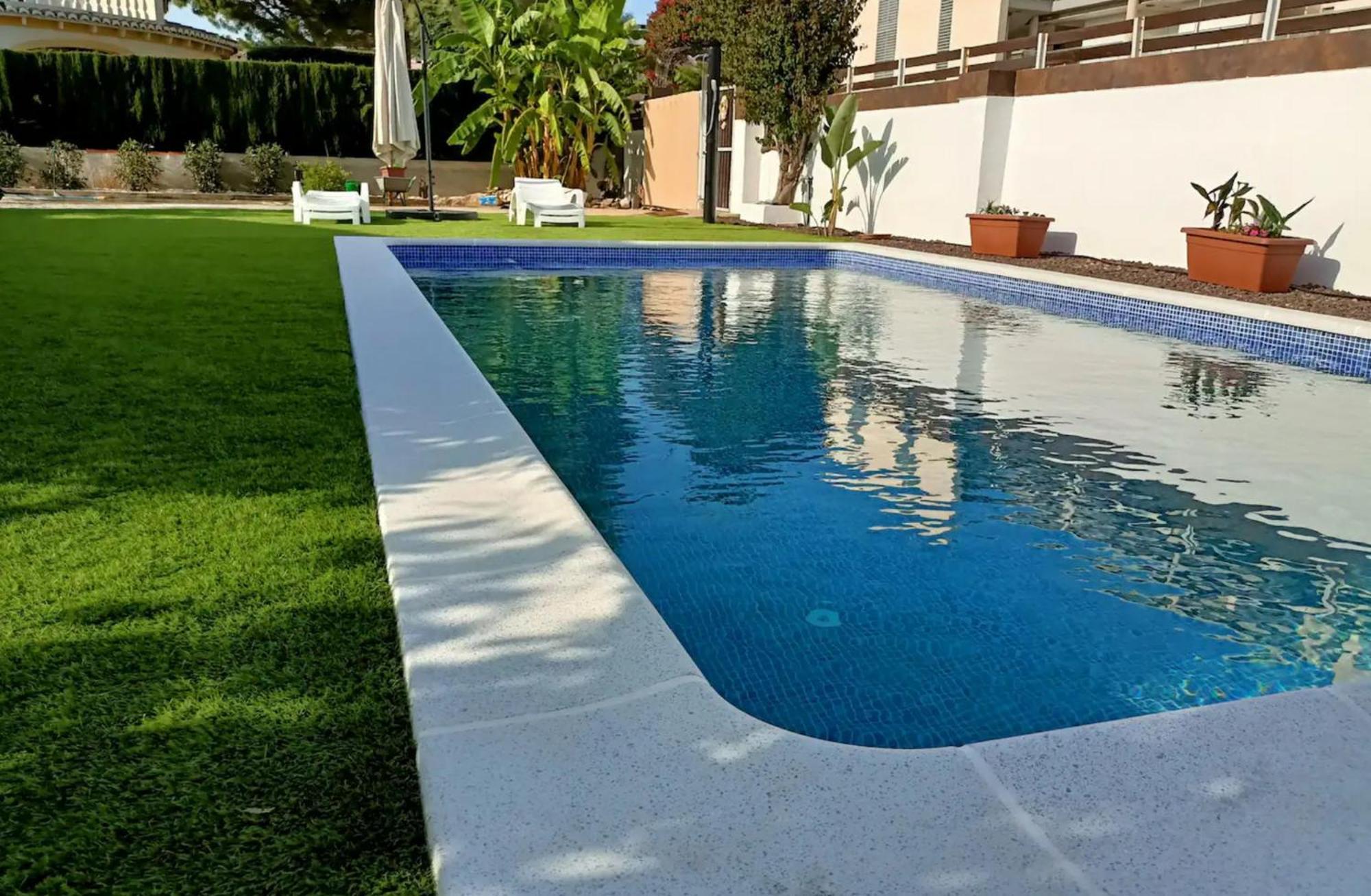 Primera Linea Altaret Villa *
