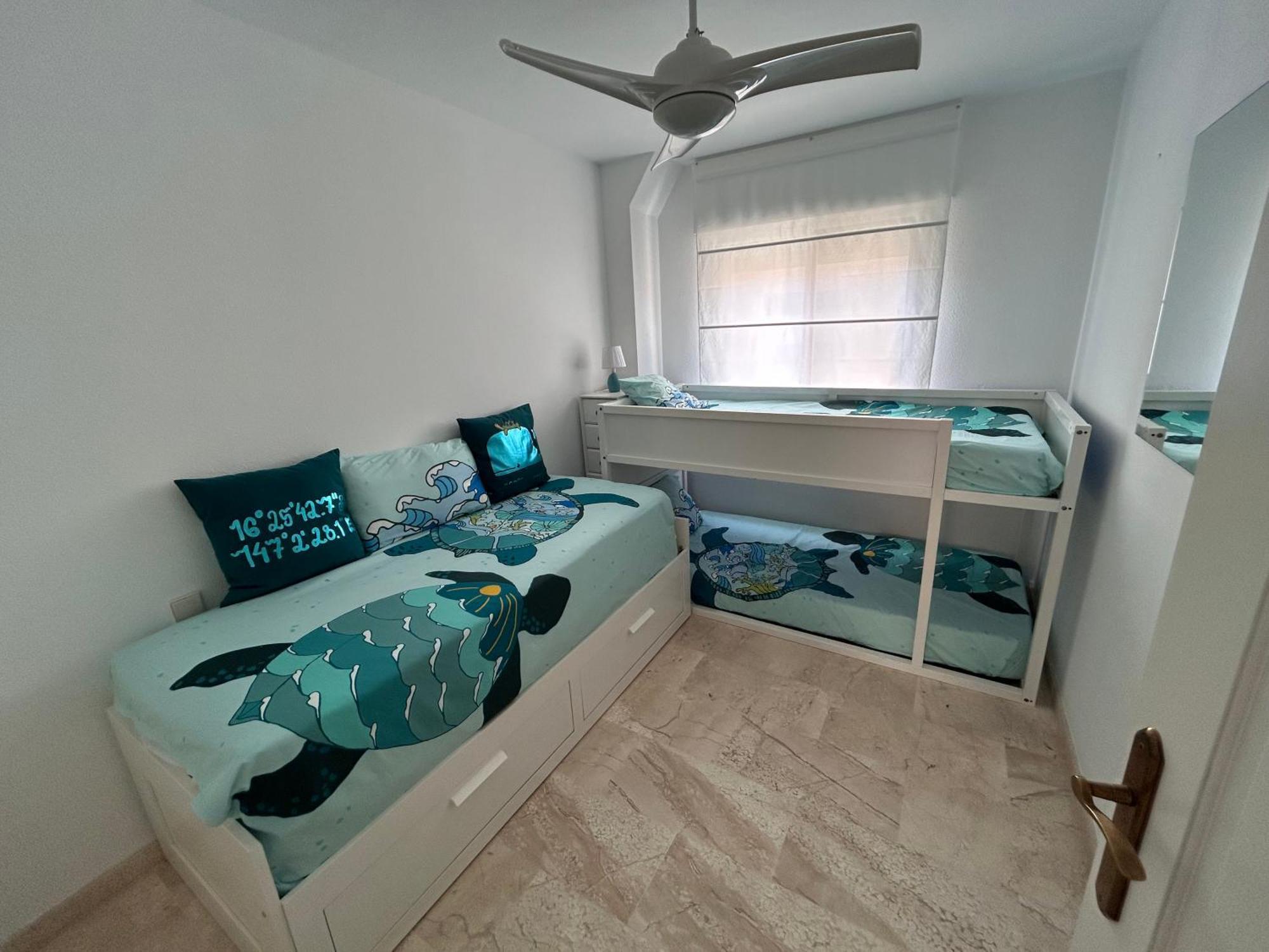 Apartamento Con Terraza De 100m2