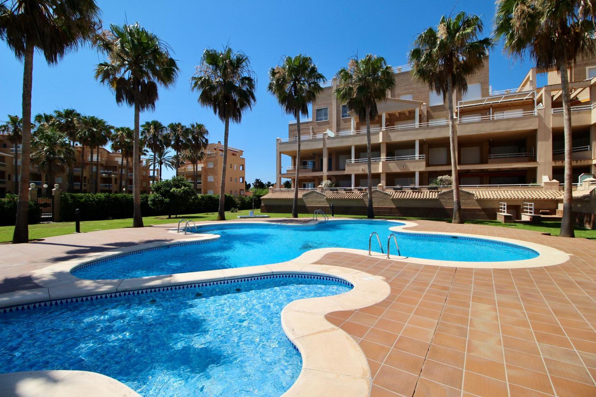 Apartment Atico Con Piscina Privada En Primera Linea *
