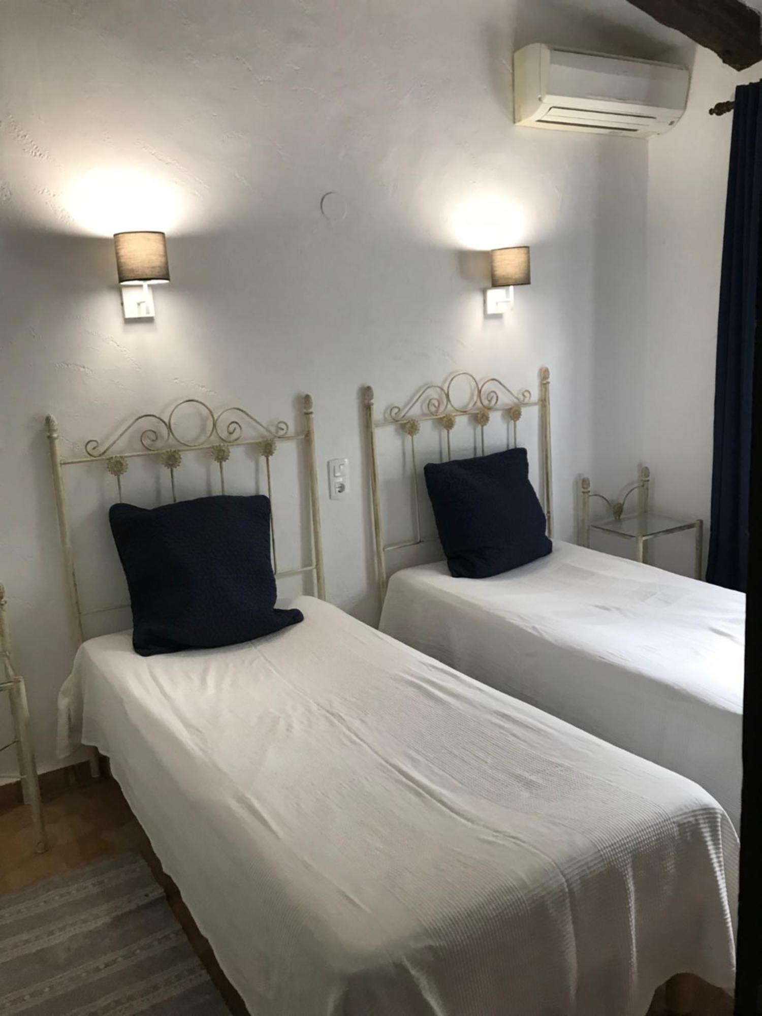 Piscine Pr - Vue Villa