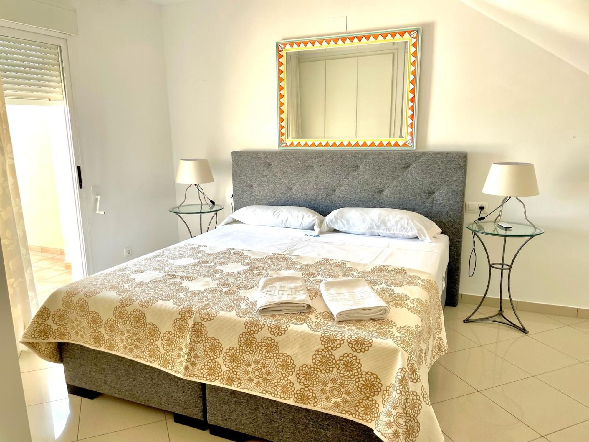 Jardines De 1 Apartamento