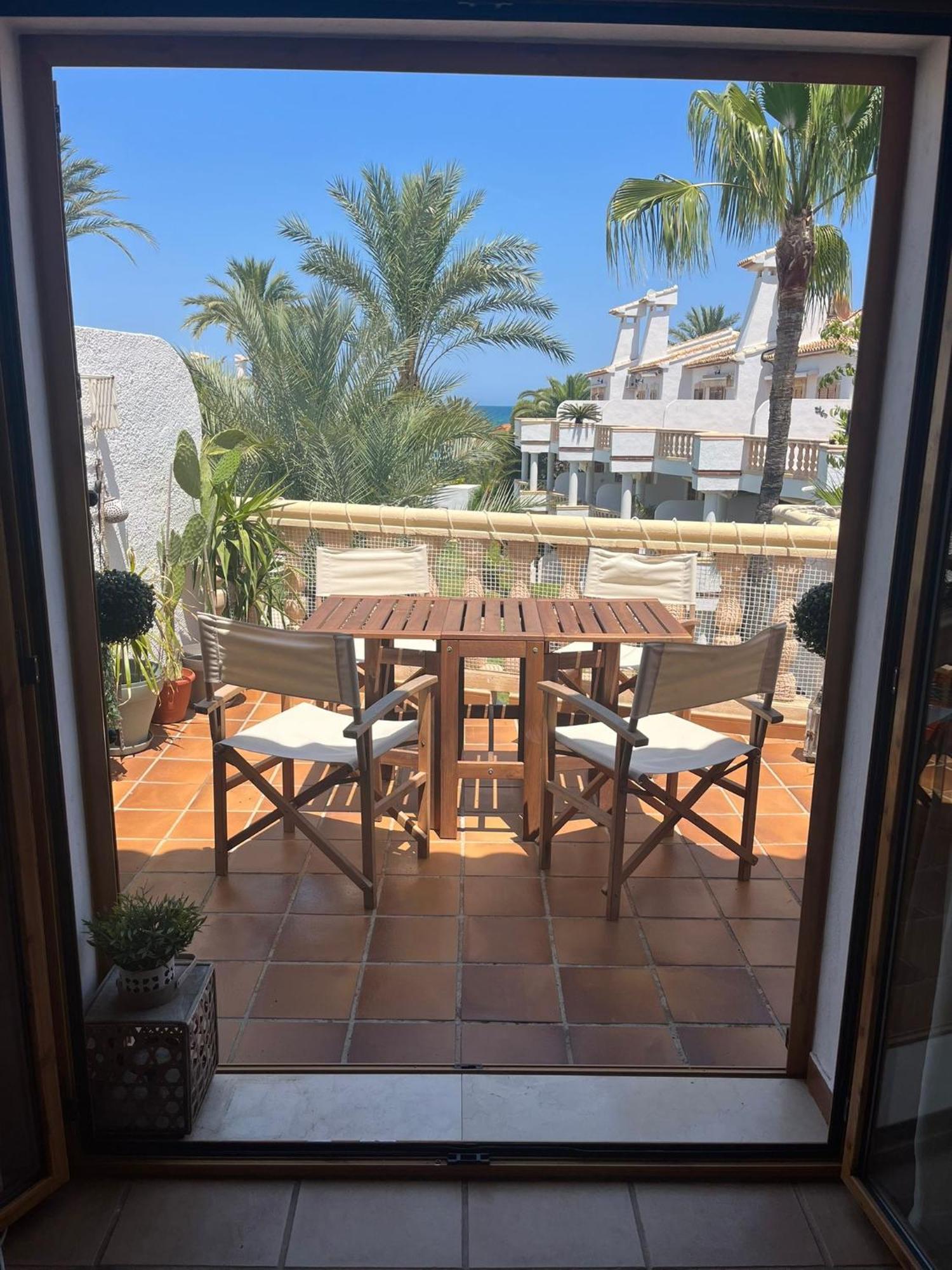 Atico Con Salida Directa A La Playa - Apartamento *