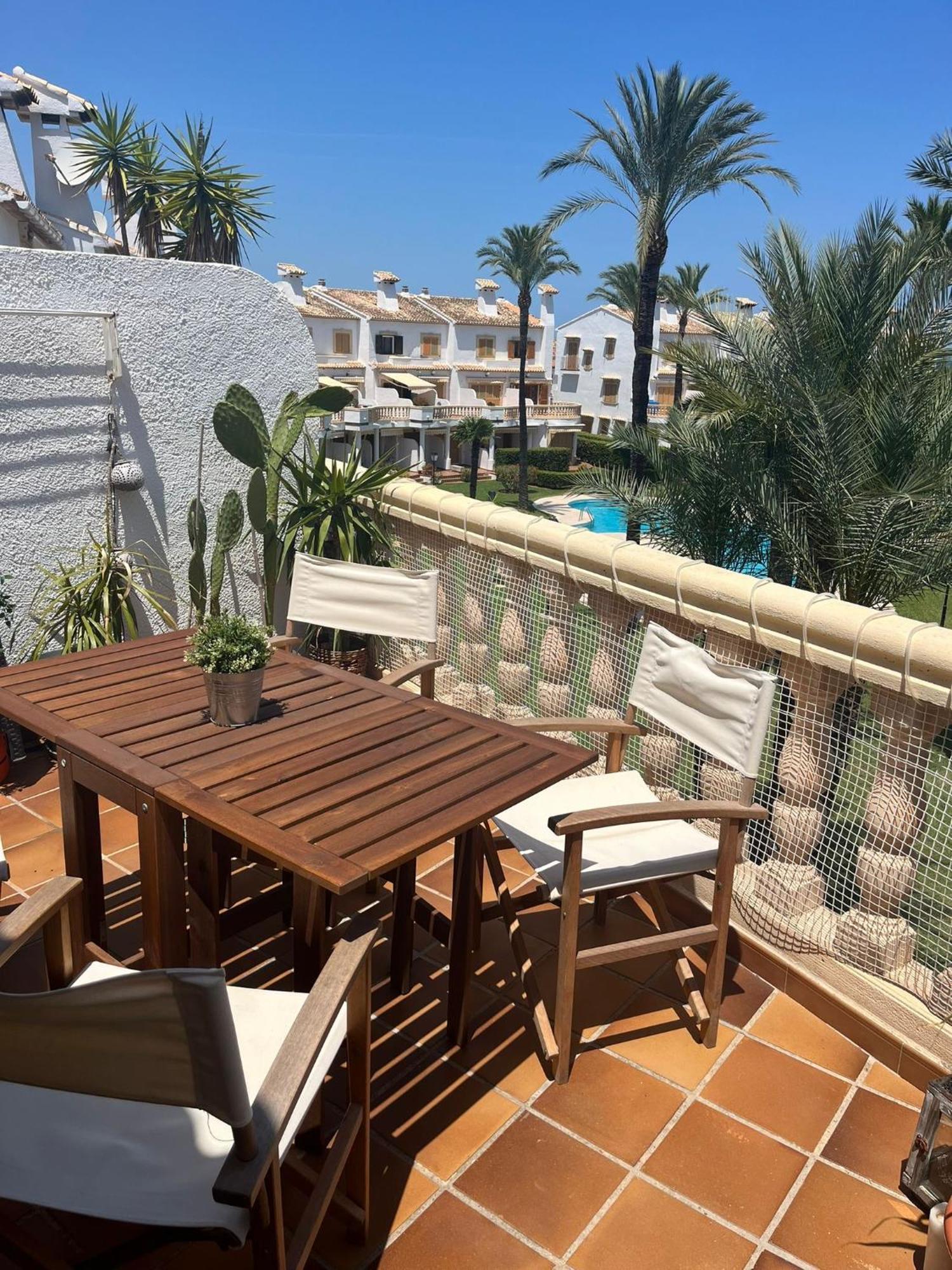 Atico Con Salida Directa A La Playa - Apartamento *