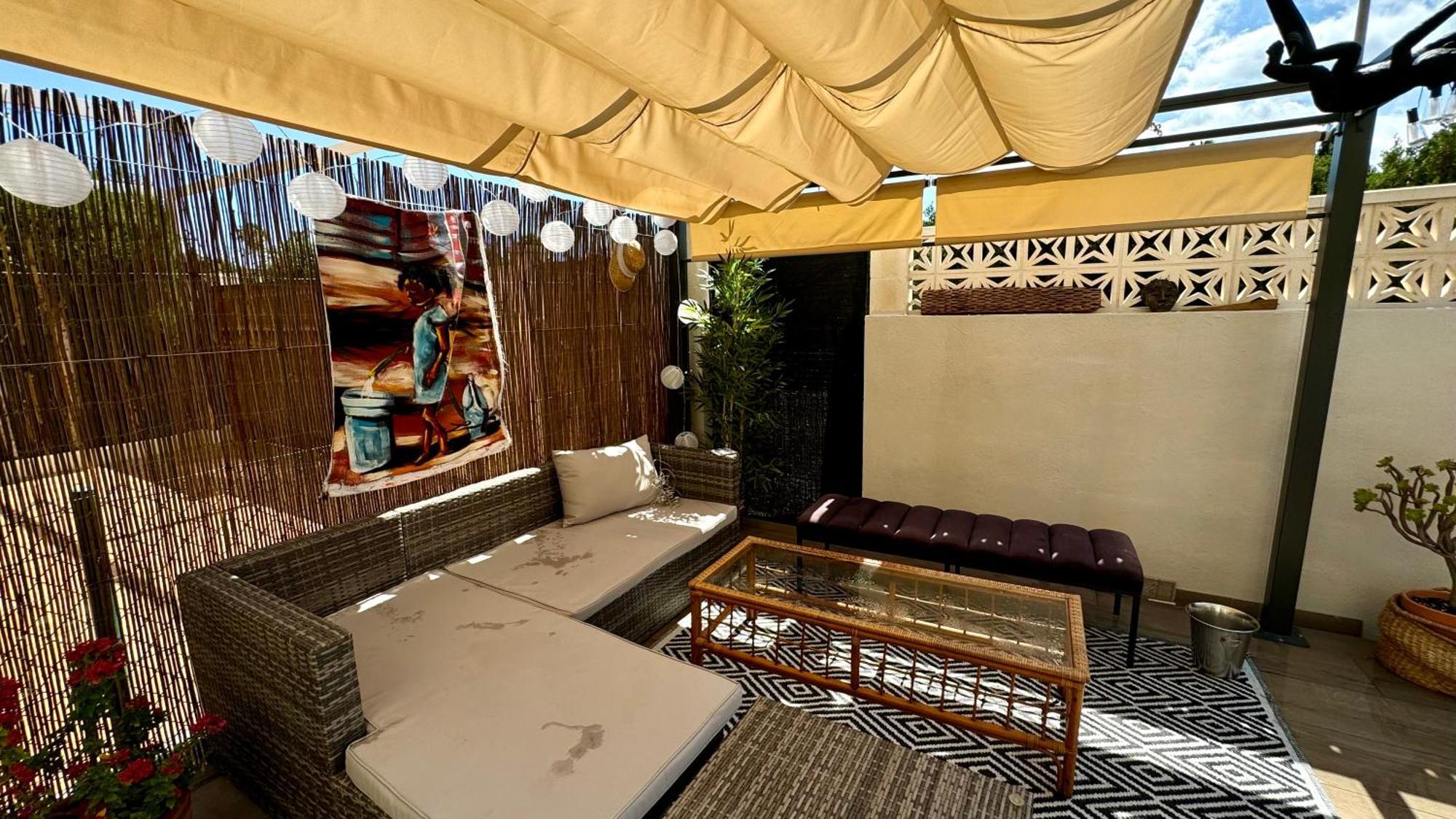 Datiler Vybdenia Apartment *