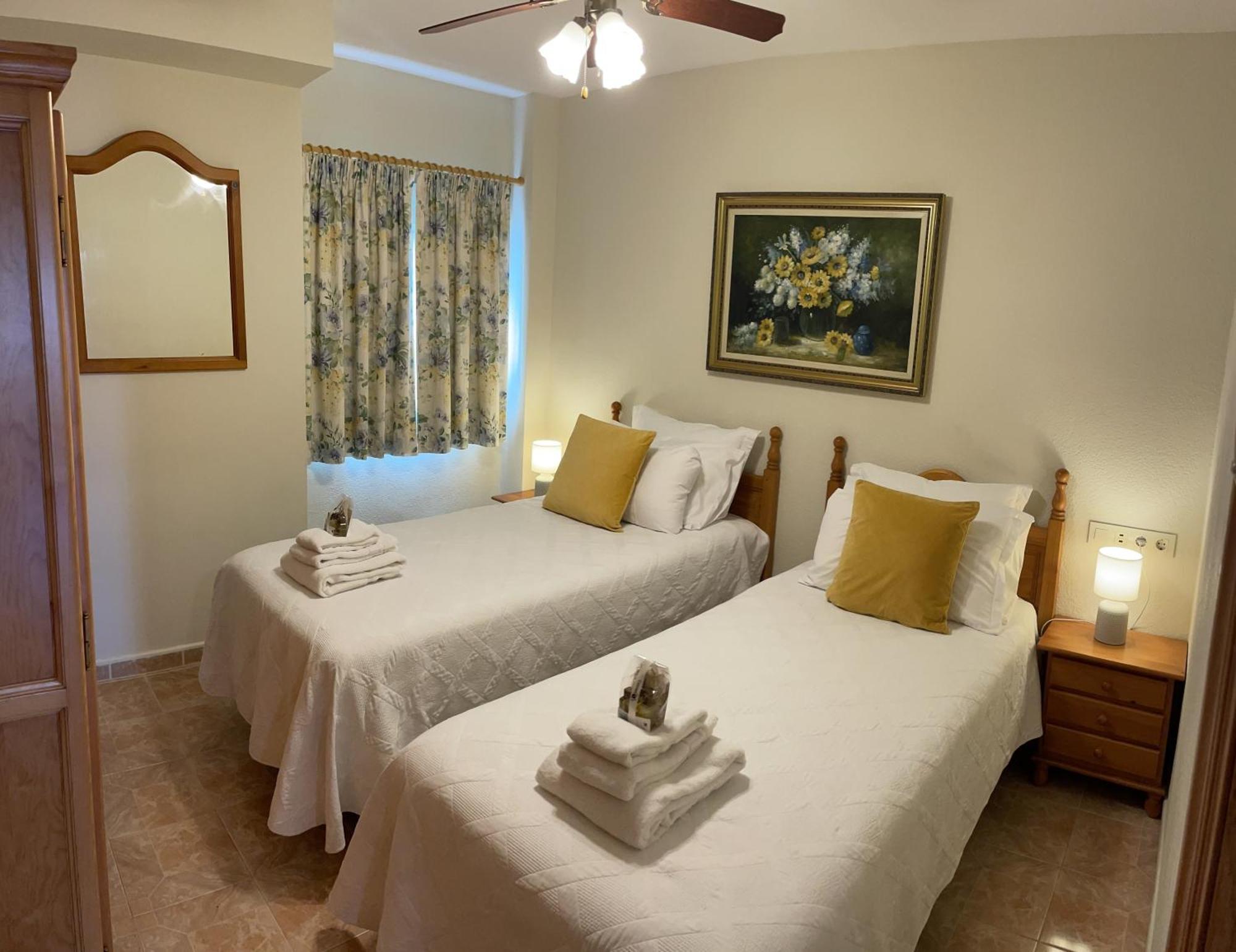 Seaside And Port Apartment