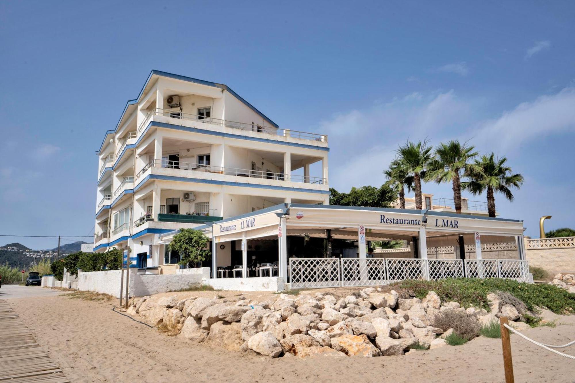 Seaview Beachlove Les Deveses *
