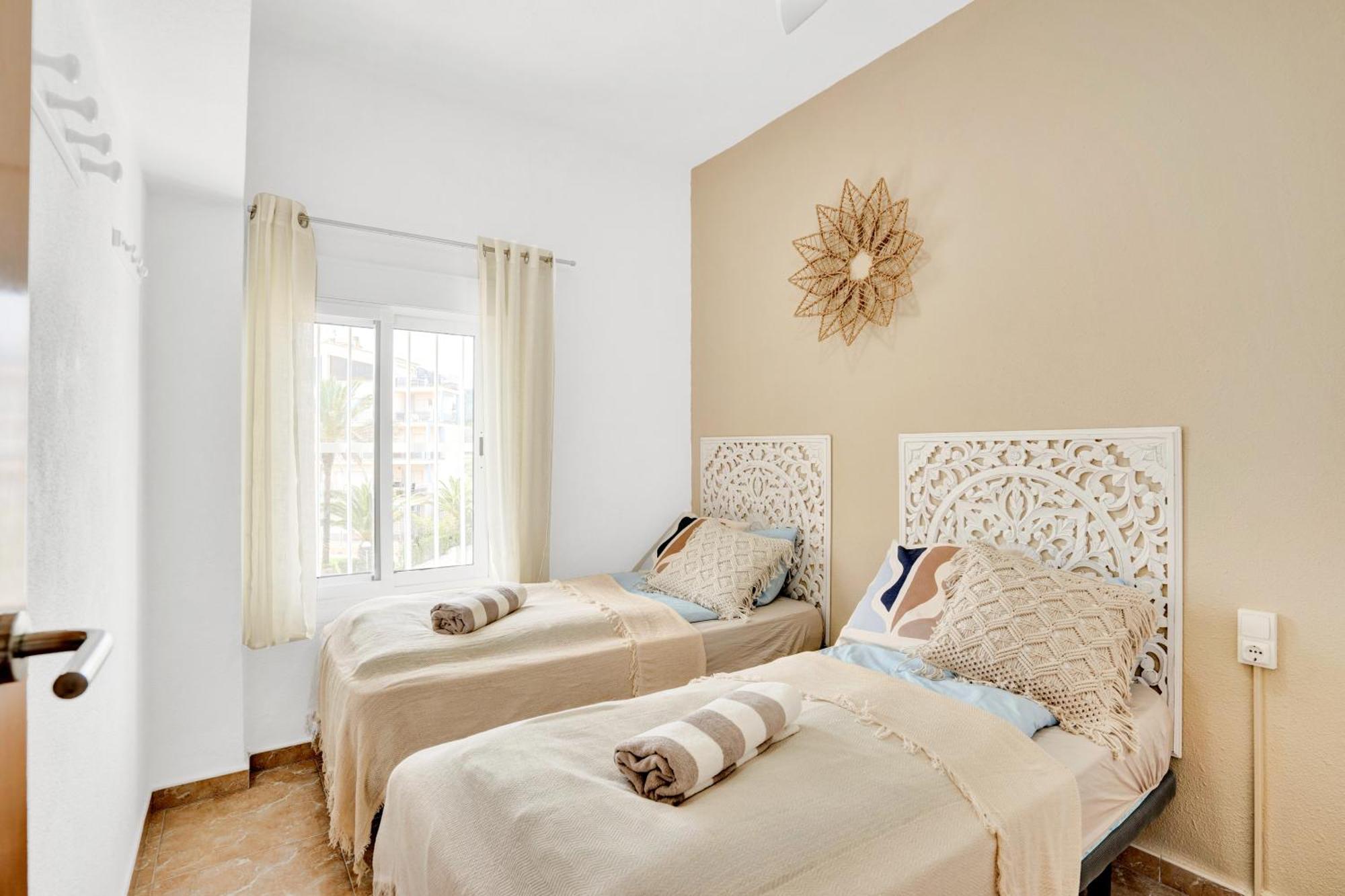 Seaview Beachlove Les Deveses Apartamento