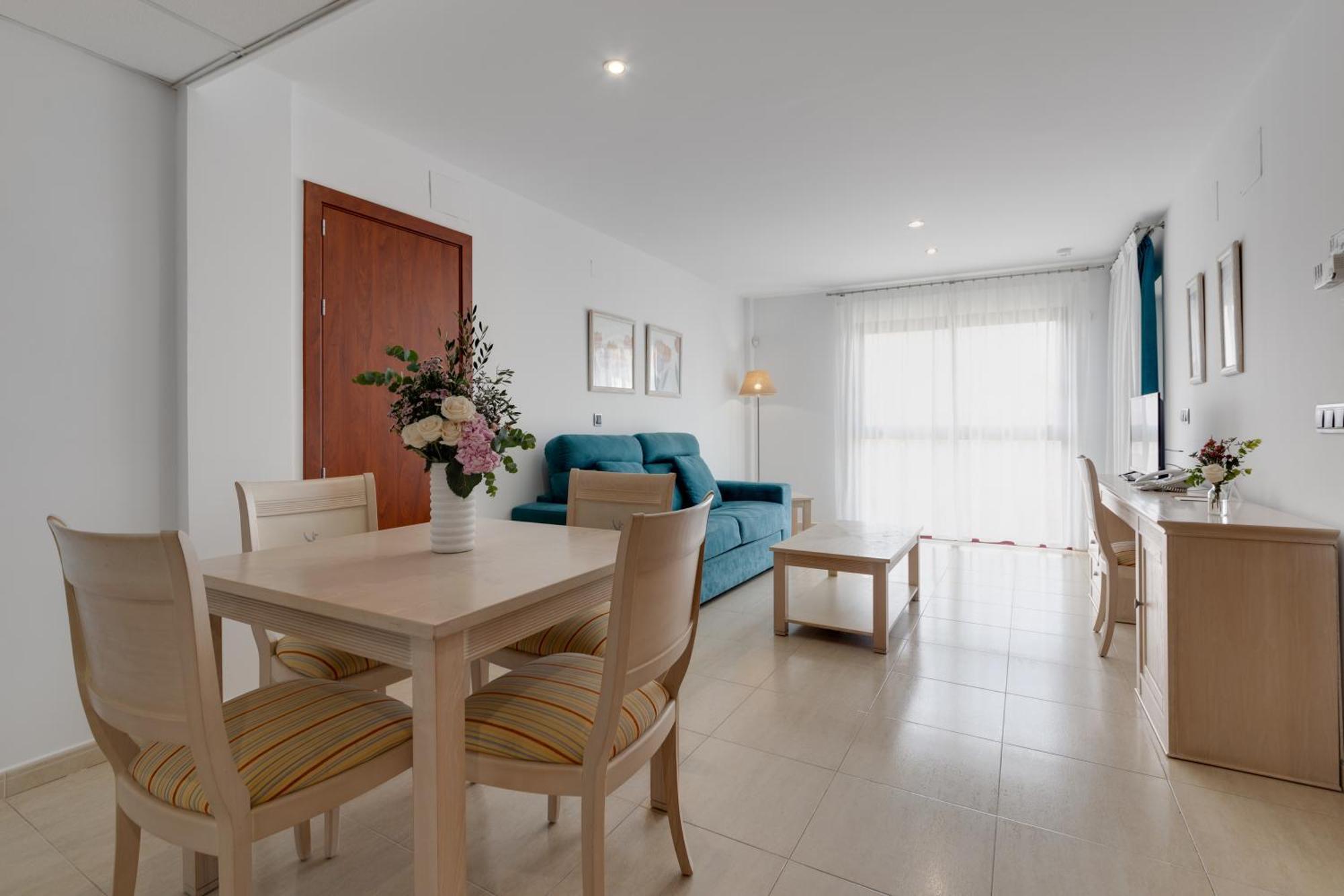 Hotel Daniya & Business 4*