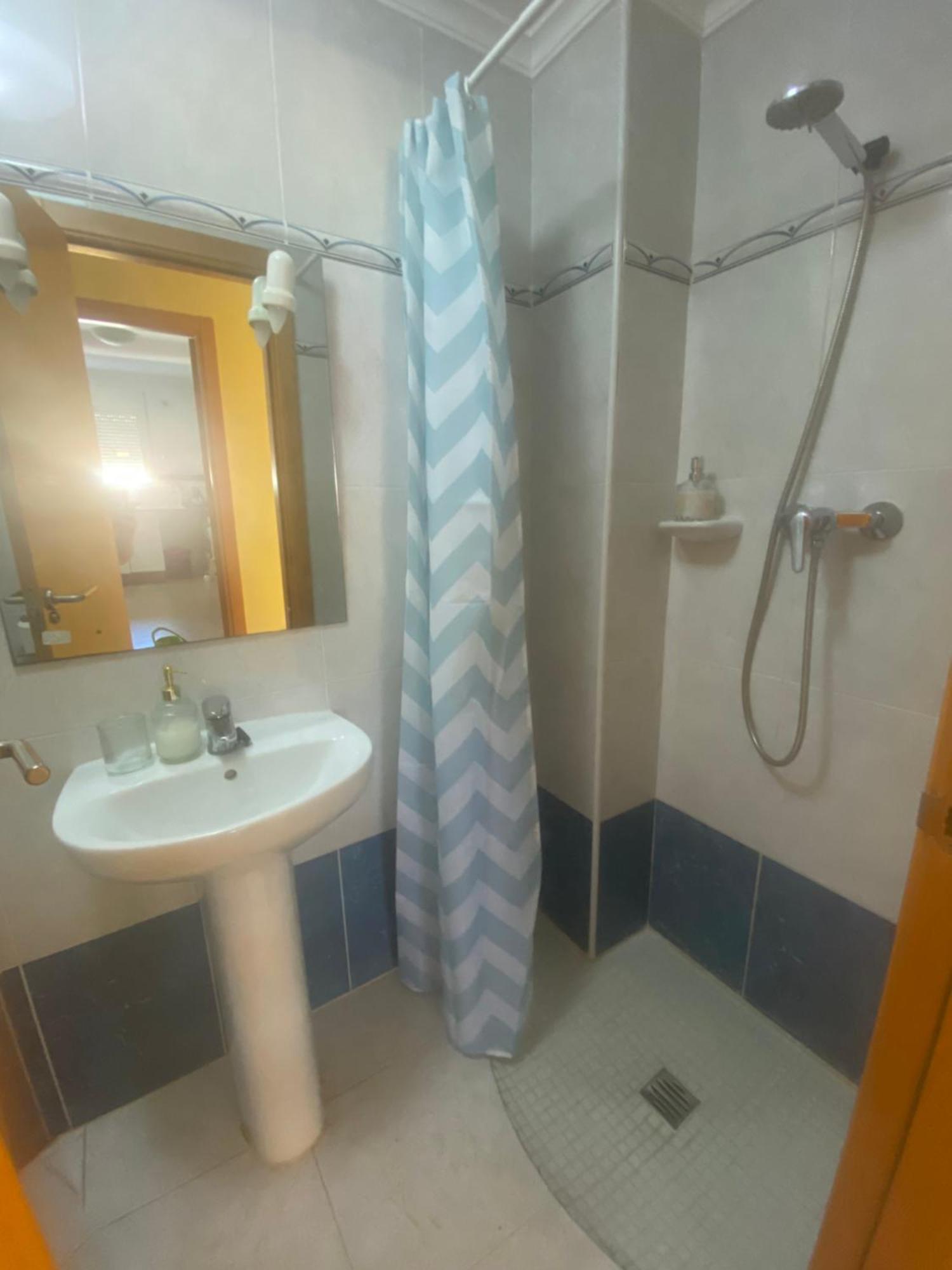 Sea Views Apartment