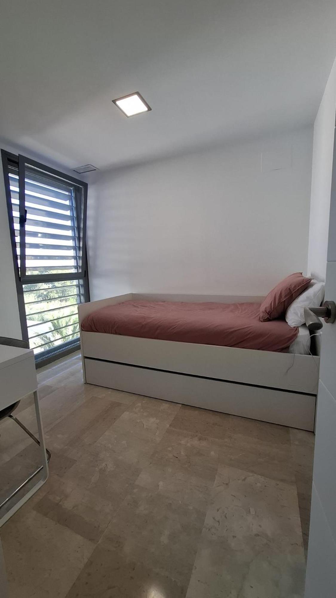 Moderno Atico Duplex Penthouse A 500m De La Playa De Devesses-denia *