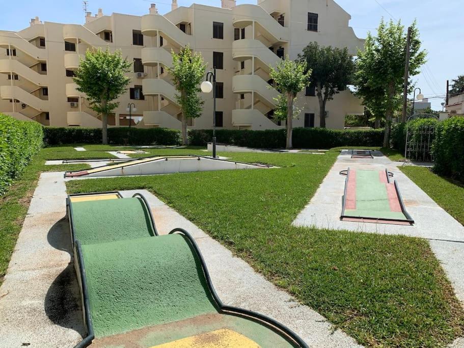 Con Piscina A 200m De La Playa En